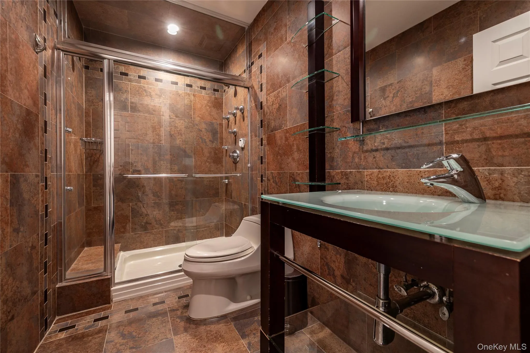 2nd Floor Hall Bath 2nd Floor Hall Bath
