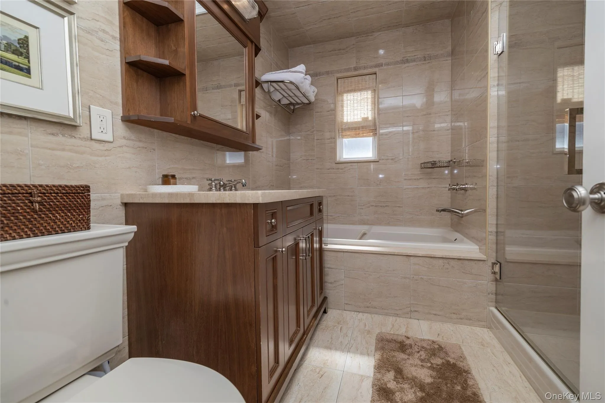 Full Bath on 1st Floor Full Bath on 1st Floor