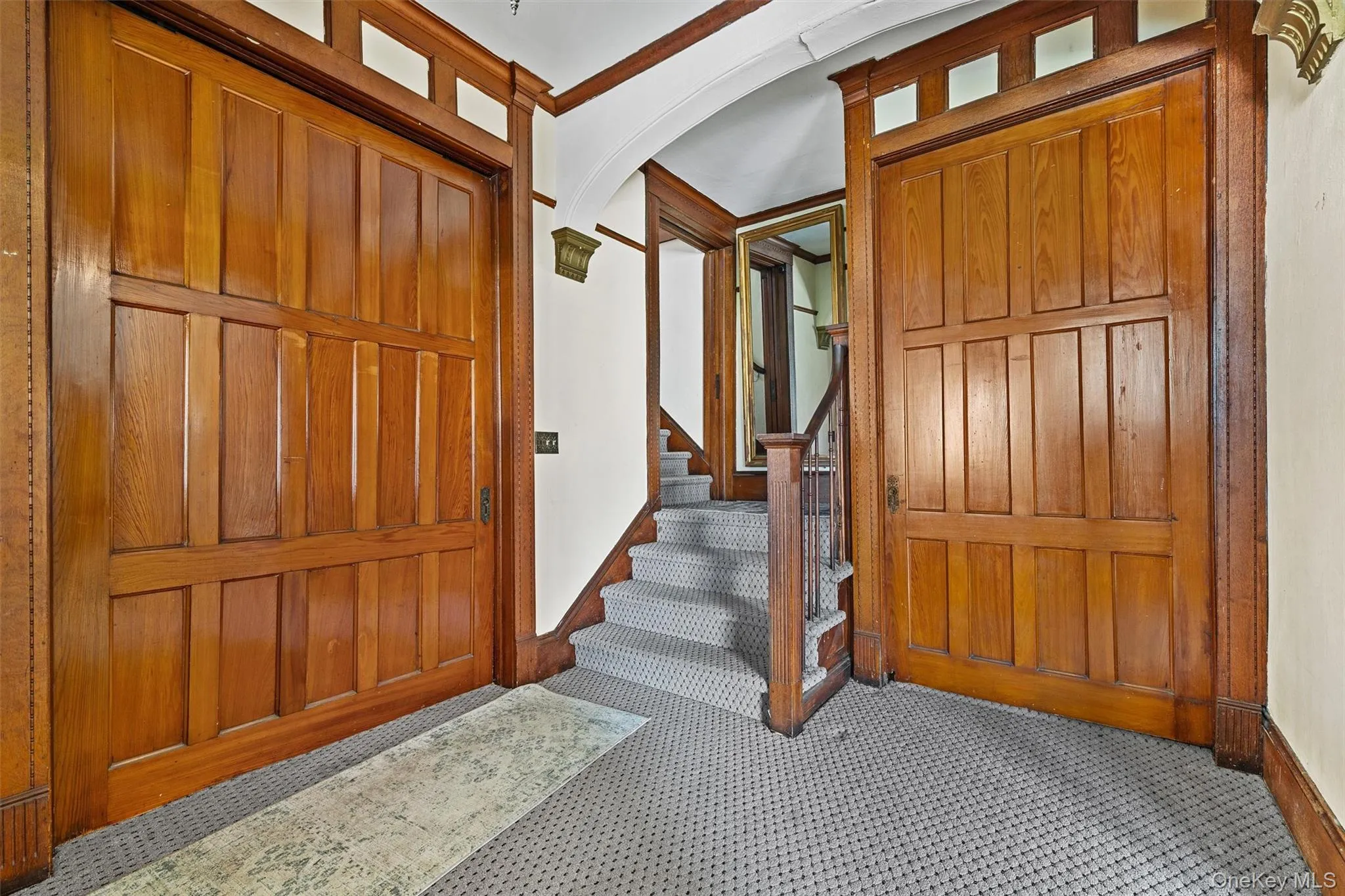 Another view of the entry. Another view of the entry.