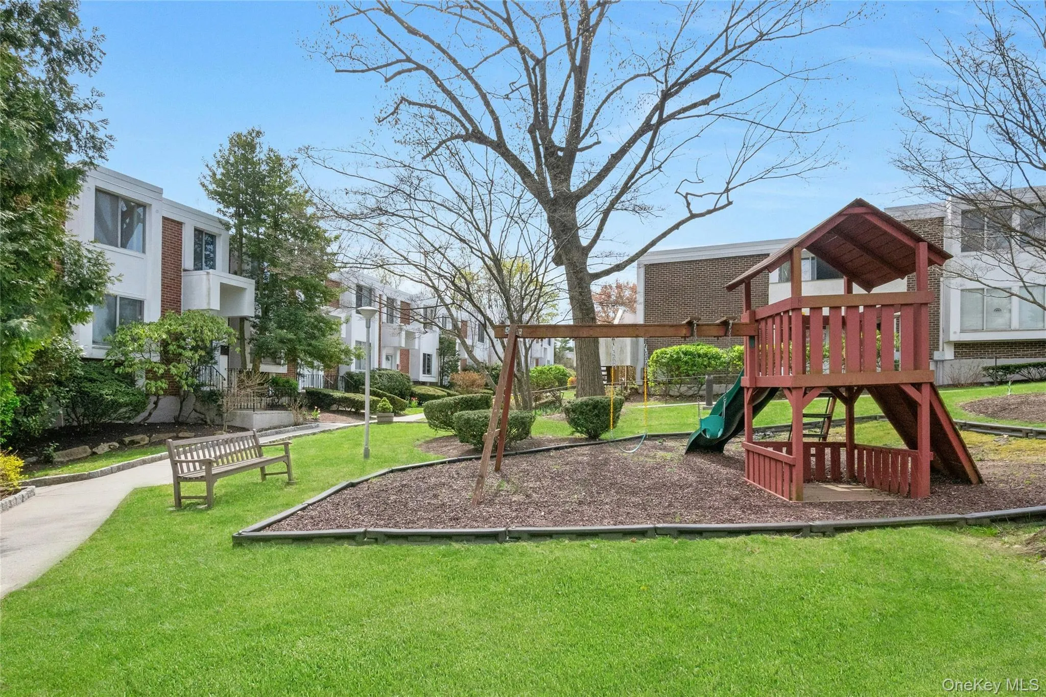 1118 Colony Drive, Greenburgh, NY, 4 Bedrooms Bedrooms, 9 Rooms Rooms,2 BathroomsBathrooms,Residential,For Rent,Colony,0,1014749 1118 Colony Drive, Greenburgh, NY, 4 Bedrooms Bedrooms, 9 Rooms Rooms,2 BathroomsBathrooms,Residential,For Rent,Colony,0,1014749