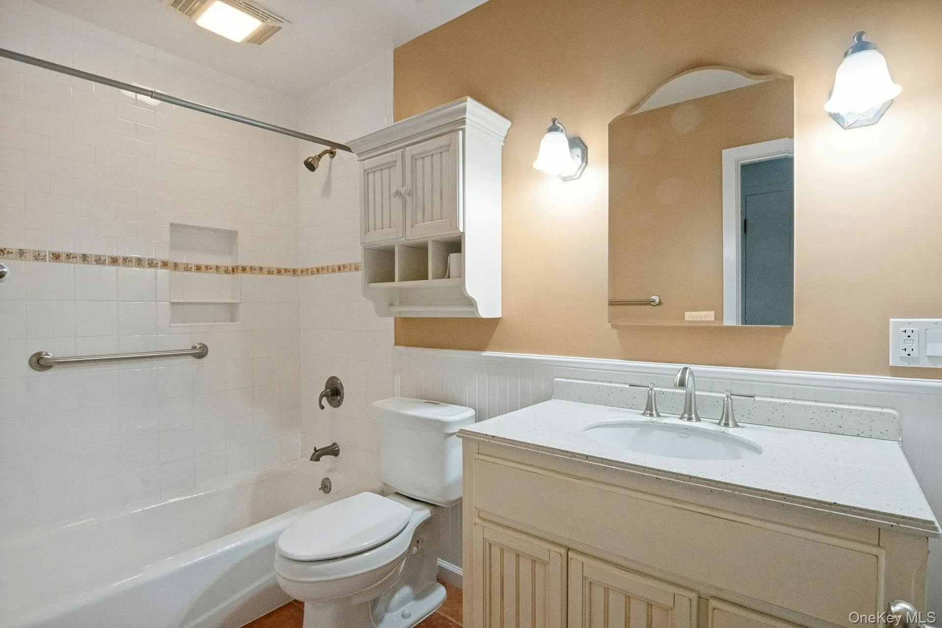 1118 Colony Drive, Greenburgh, NY, 4 Bedrooms Bedrooms, 9 Rooms Rooms,2 BathroomsBathrooms,Residential,For Rent,Colony,0,1014749 1118 Colony Drive, Greenburgh, NY, 4 Bedrooms Bedrooms, 9 Rooms Rooms,2 BathroomsBathrooms,Residential,For Rent,Colony,0,1014749
