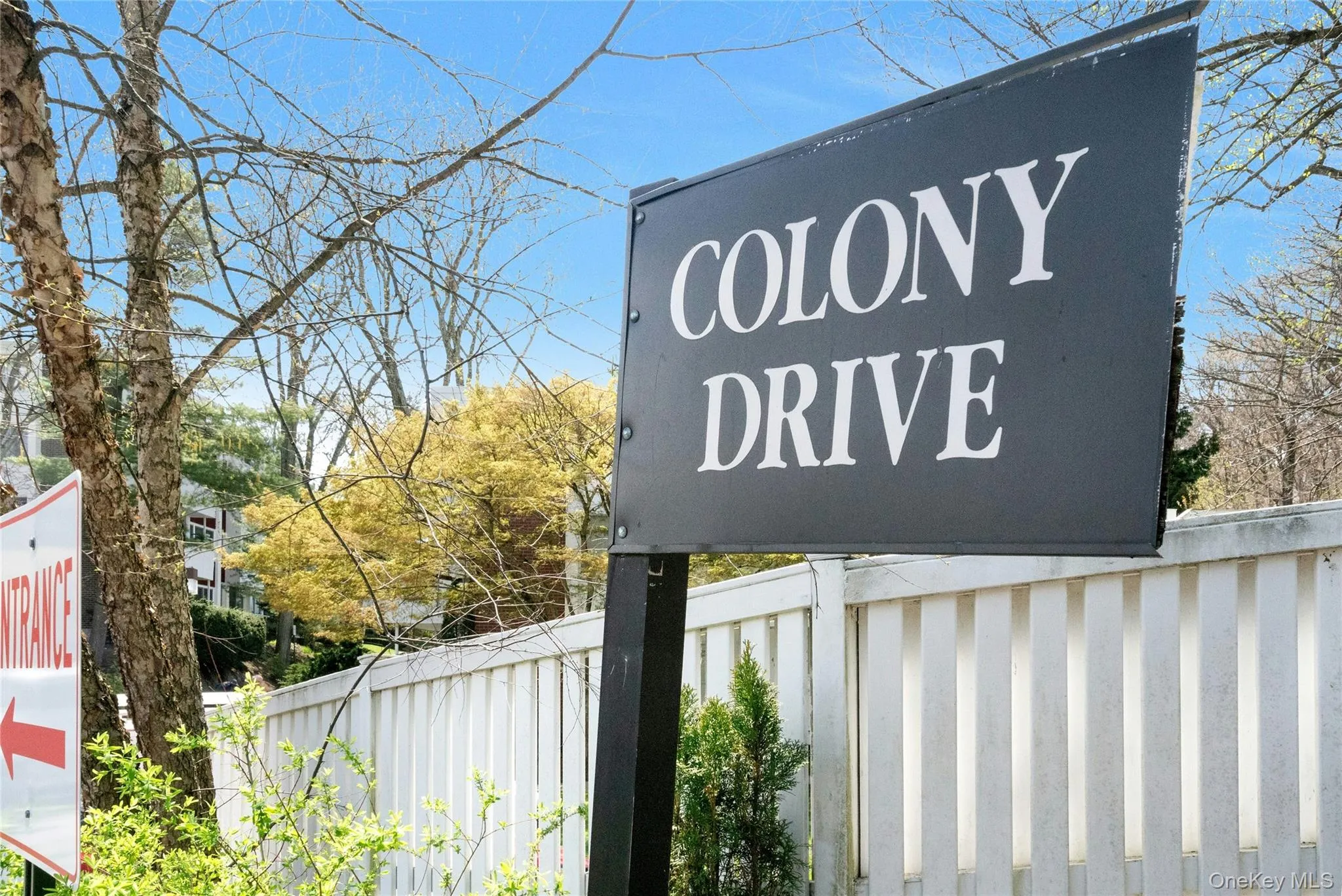 1118 Colony Drive, Greenburgh, NY, 4 Bedrooms Bedrooms, 9 Rooms Rooms,2 BathroomsBathrooms,Residential,For Rent,Colony,0,1014749 1118 Colony Drive, Greenburgh, NY, 4 Bedrooms Bedrooms, 9 Rooms Rooms,2 BathroomsBathrooms,Residential,For Rent,Colony,0,1014749