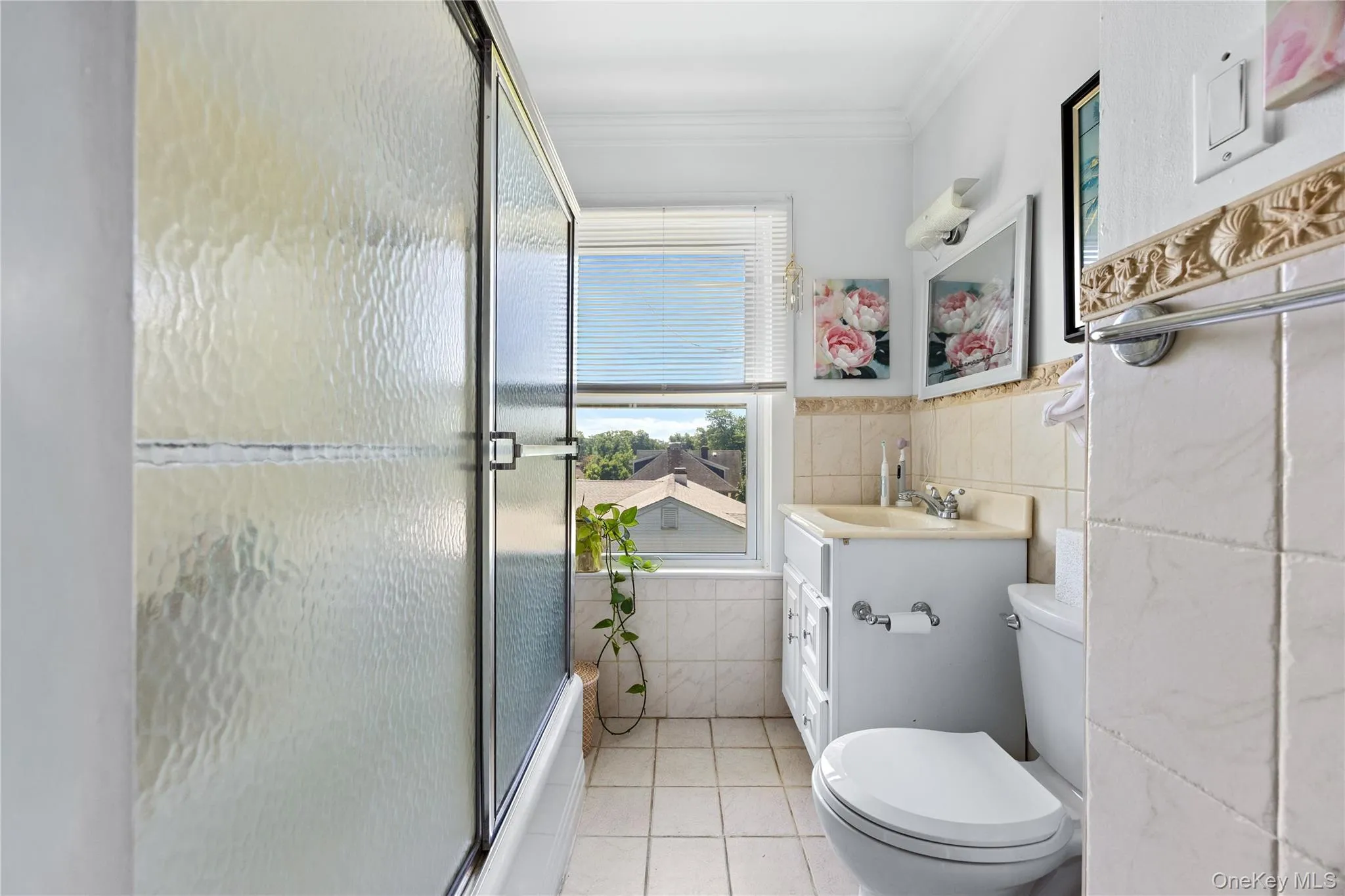 Bathroom. Bathroom.