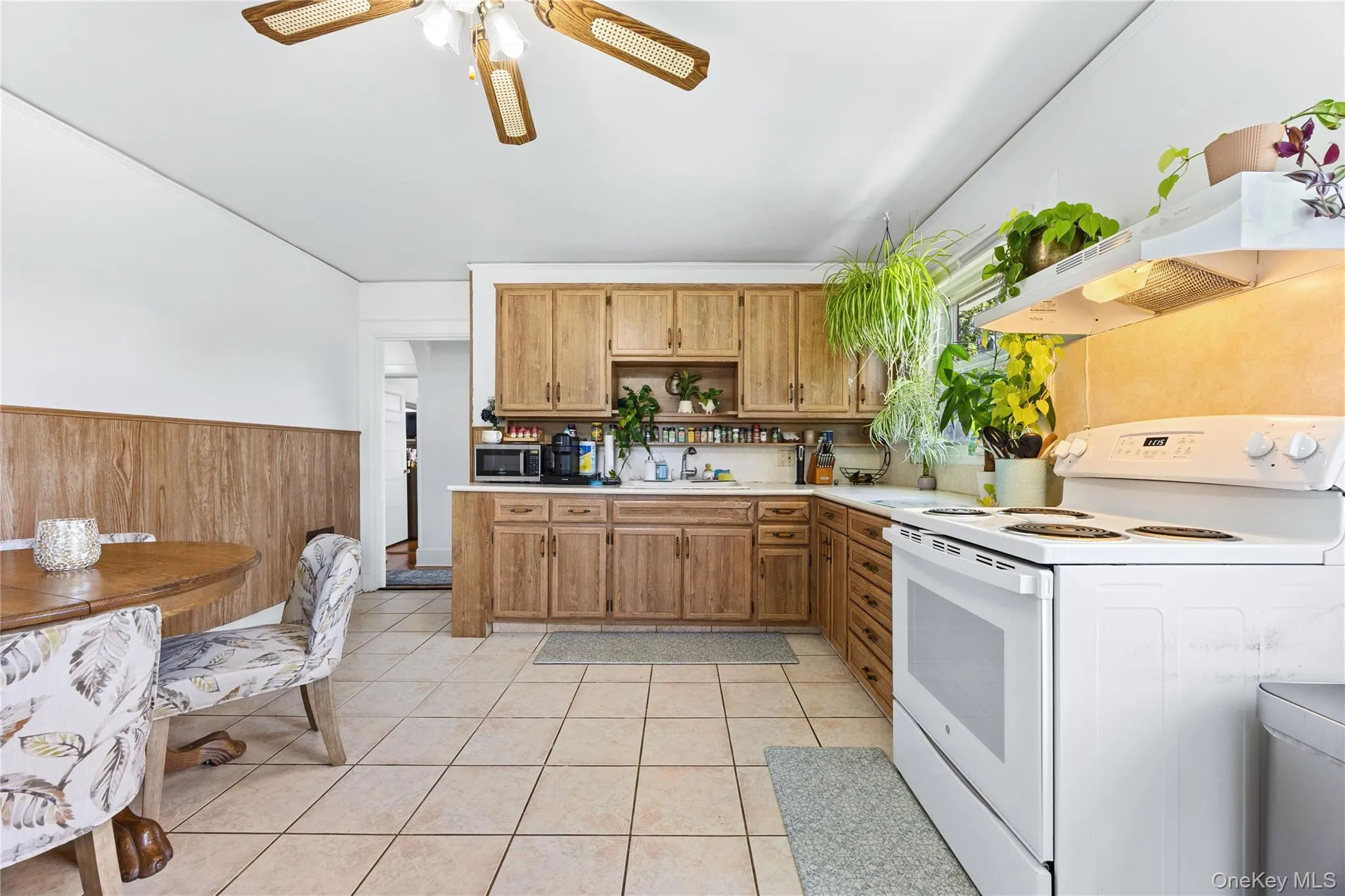 31 Howard Avenue, White Plains, NY, 1 Bedroom Bedrooms, 3 Rooms Rooms,1 BathroomBathrooms,Residential Lease,For Rent,Howard,0,KEY1014754 31 Howard Avenue, White Plains, NY, 1 Bedroom Bedrooms, 3 Rooms Rooms,1 BathroomBathrooms,Residential Lease,For Rent,Howard,0,KEY1014754