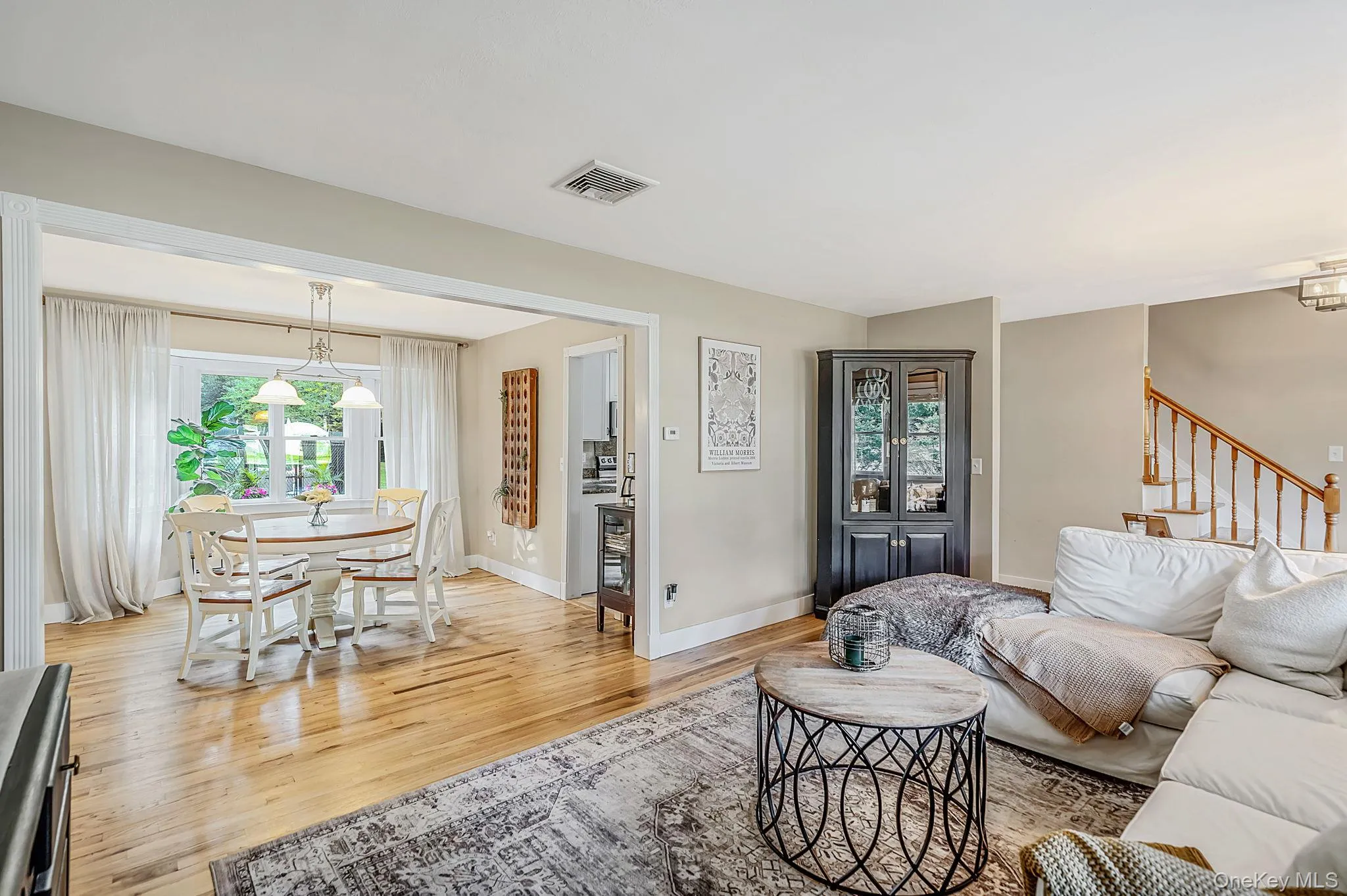 93 Country Road, Brookhaven, NY, 4 Bedrooms Bedrooms, 11 Rooms Rooms,2 BathroomsBathrooms,Residential,For Rent,Country,0,1014757 93 Country Road, Brookhaven, NY, 4 Bedrooms Bedrooms, 11 Rooms Rooms,2 BathroomsBathrooms,Residential,For Rent,Country,0,1014757
