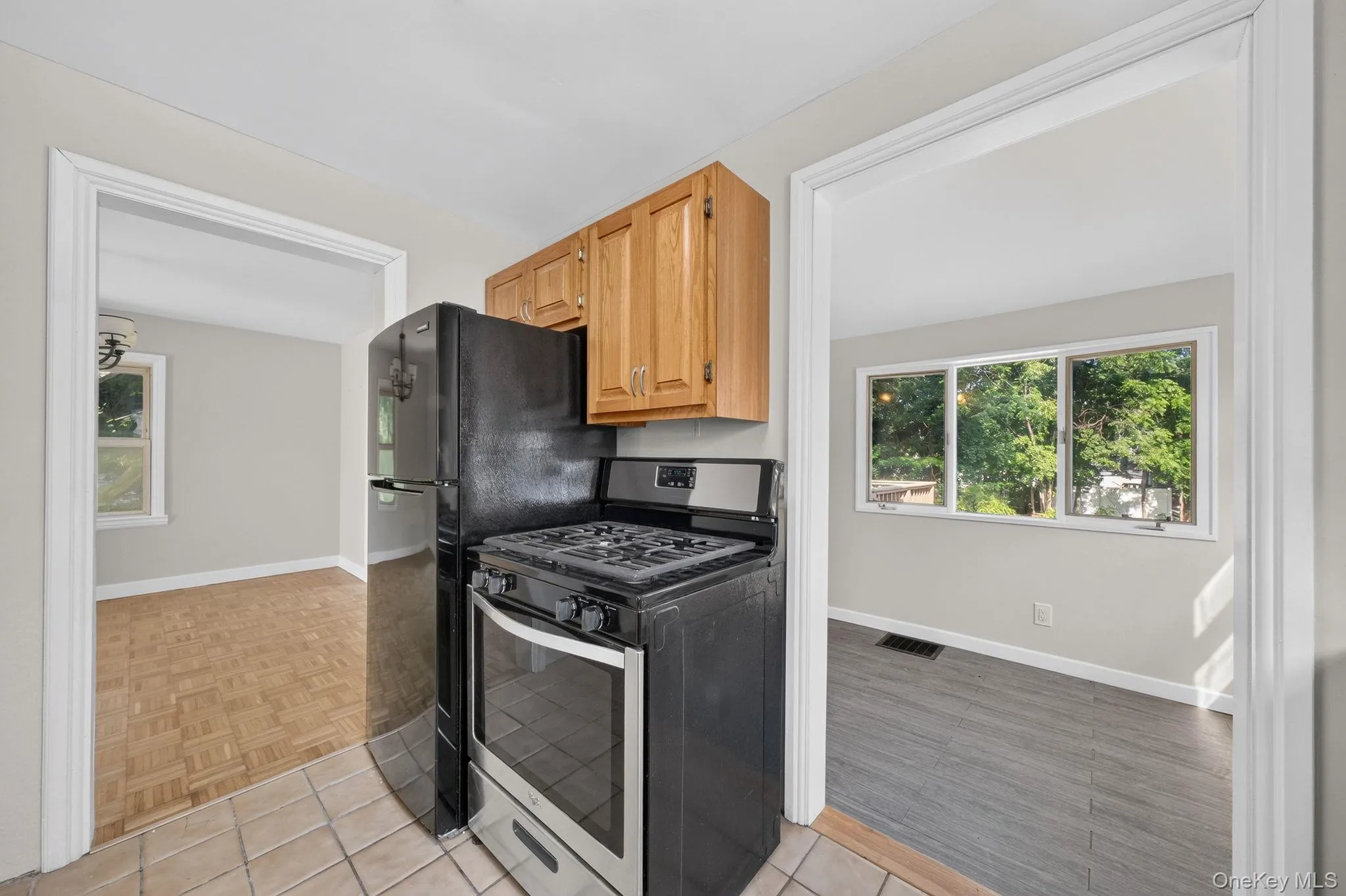 196 Cottage Street, Middletown, NY, 3 Bedrooms Bedrooms, 8 Rooms Rooms,1 BathroomBathrooms,Residential,For Rent,Cottage,0,1014761 196 Cottage Street, Middletown, NY, 3 Bedrooms Bedrooms, 8 Rooms Rooms,1 BathroomBathrooms,Residential,For Rent,Cottage,0,1014761