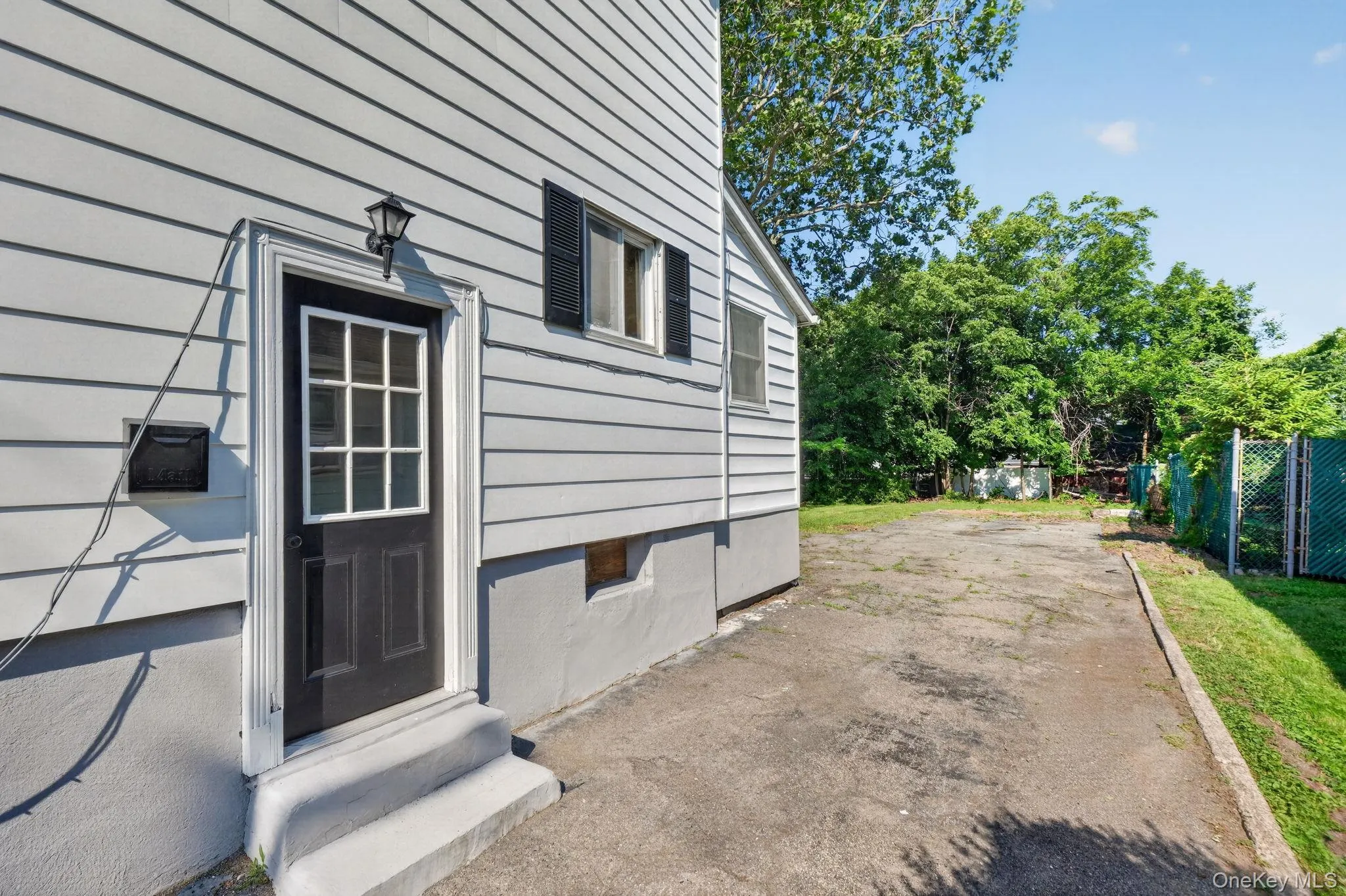 196 Cottage Street, Middletown, NY, 3 Bedrooms Bedrooms, 8 Rooms Rooms,1 BathroomBathrooms,Residential,For Rent,Cottage,0,1014761 196 Cottage Street, Middletown, NY, 3 Bedrooms Bedrooms, 8 Rooms Rooms,1 BathroomBathrooms,Residential,For Rent,Cottage,0,1014761