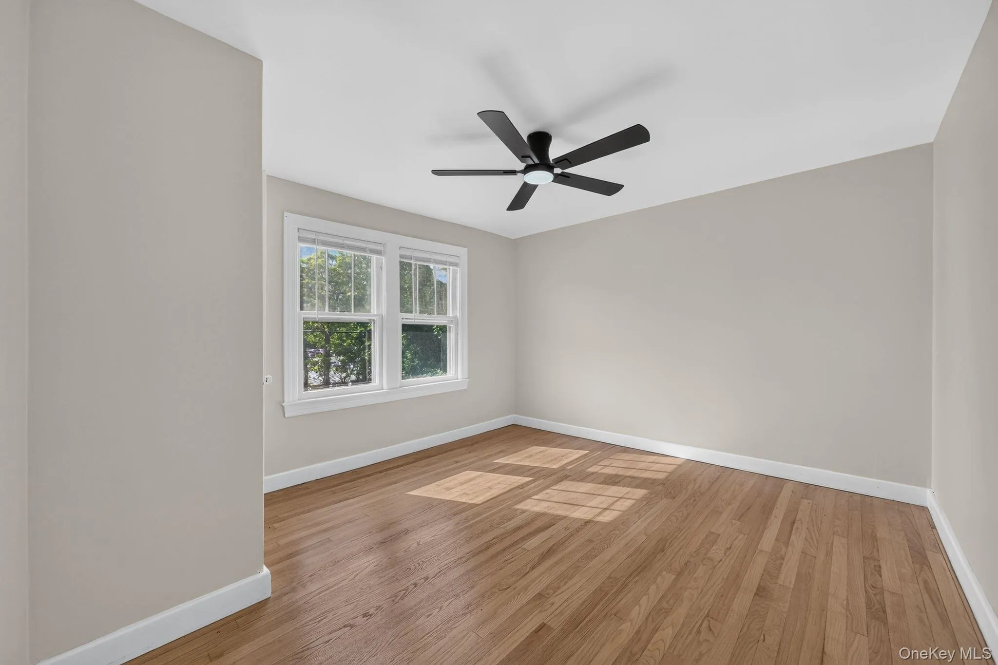 196 Cottage Street, Middletown, NY, 3 Bedrooms Bedrooms, 8 Rooms Rooms,1 BathroomBathrooms,Residential,For Rent,Cottage,0,1014761 196 Cottage Street, Middletown, NY, 3 Bedrooms Bedrooms, 8 Rooms Rooms,1 BathroomBathrooms,Residential,For Rent,Cottage,0,1014761