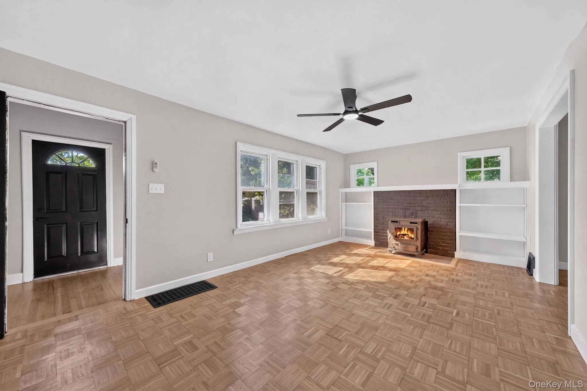 196 Cottage Street, Middletown, NY, 3 Bedrooms Bedrooms, 8 Rooms Rooms,1 BathroomBathrooms,Residential,For Rent,Cottage,0,1014761 196 Cottage Street, Middletown, NY, 3 Bedrooms Bedrooms, 8 Rooms Rooms,1 BathroomBathrooms,Residential,For Rent,Cottage,0,1014761