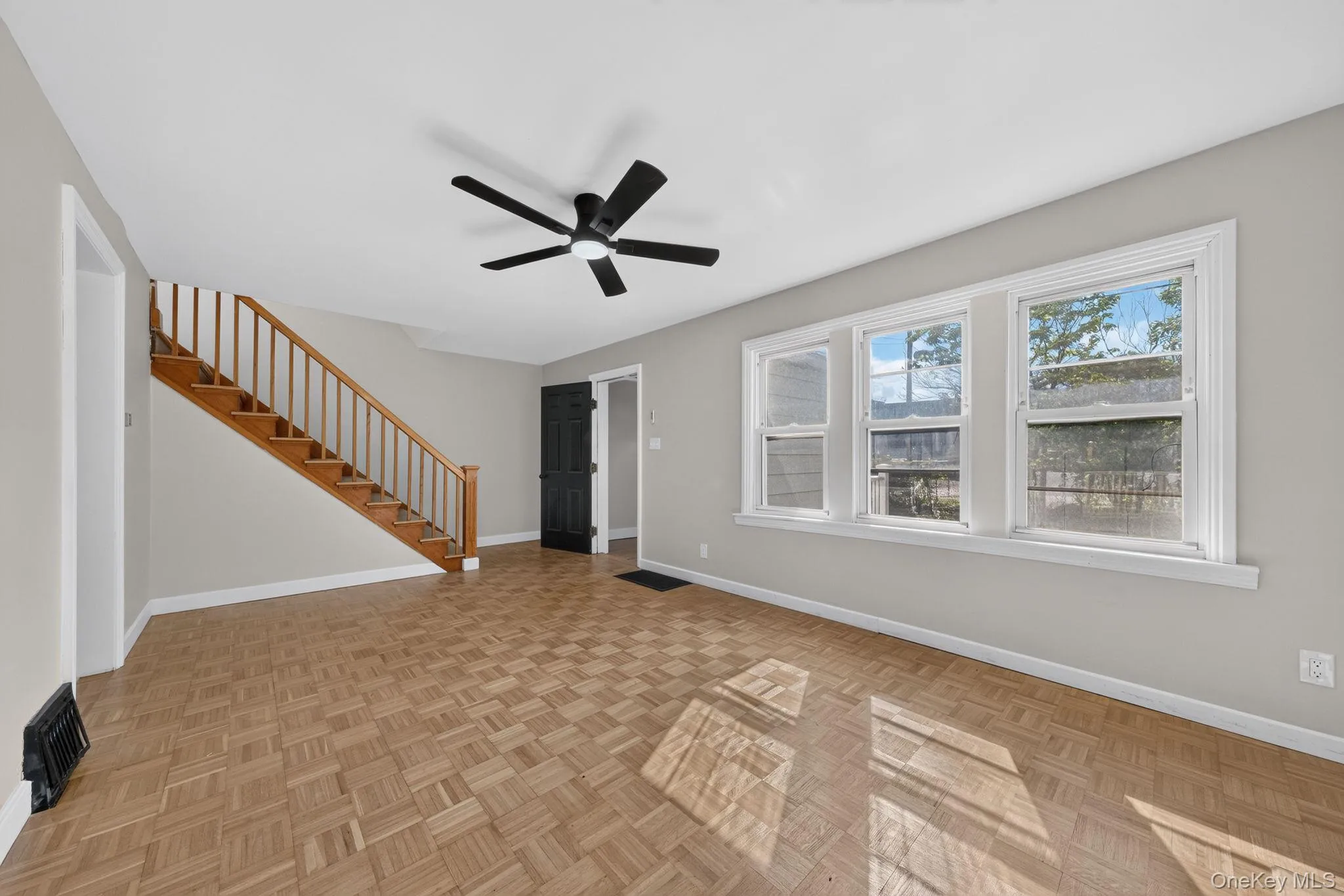 196 Cottage Street, Middletown, NY, 3 Bedrooms Bedrooms, 8 Rooms Rooms,1 BathroomBathrooms,Residential,For Rent,Cottage,0,1014761 196 Cottage Street, Middletown, NY, 3 Bedrooms Bedrooms, 8 Rooms Rooms,1 BathroomBathrooms,Residential,For Rent,Cottage,0,1014761