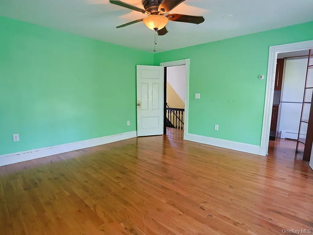 4 Lincoln Street, Middletown, NY, 3 Bedrooms Bedrooms, 6 Rooms Rooms,1 BathroomBathrooms,Residential,For Rent,Lincoln,0,KEY1014764 4 Lincoln Street, Middletown, NY, 3 Bedrooms Bedrooms, 6 Rooms Rooms,1 BathroomBathrooms,Residential,For Rent,Lincoln,0,KEY1014764