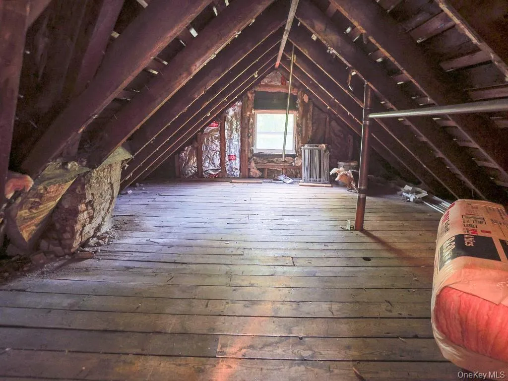 4 Lincoln Street, Middletown, NY, 3 Bedrooms Bedrooms, 6 Rooms Rooms,1 BathroomBathrooms,Residential,For Rent,Lincoln,0,KEY1014764 4 Lincoln Street, Middletown, NY, 3 Bedrooms Bedrooms, 6 Rooms Rooms,1 BathroomBathrooms,Residential,For Rent,Lincoln,0,KEY1014764