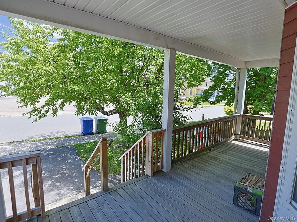 4 Lincoln Street, Middletown, NY, 3 Bedrooms Bedrooms, 6 Rooms Rooms,1 BathroomBathrooms,Residential,For Rent,Lincoln,0,KEY1014764 4 Lincoln Street, Middletown, NY, 3 Bedrooms Bedrooms, 6 Rooms Rooms,1 BathroomBathrooms,Residential,For Rent,Lincoln,0,KEY1014764