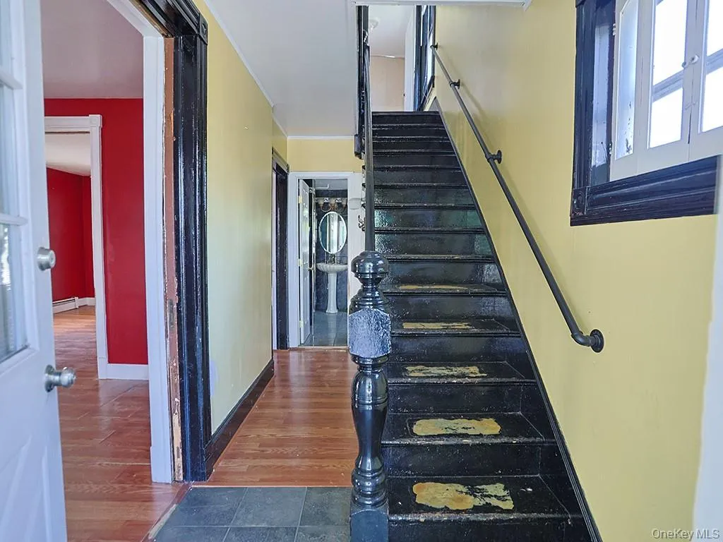 4 Lincoln Street, Middletown, NY, 3 Bedrooms Bedrooms, 6 Rooms Rooms,1 BathroomBathrooms,Residential,For Rent,Lincoln,0,KEY1014764 4 Lincoln Street, Middletown, NY, 3 Bedrooms Bedrooms, 6 Rooms Rooms,1 BathroomBathrooms,Residential,For Rent,Lincoln,0,KEY1014764