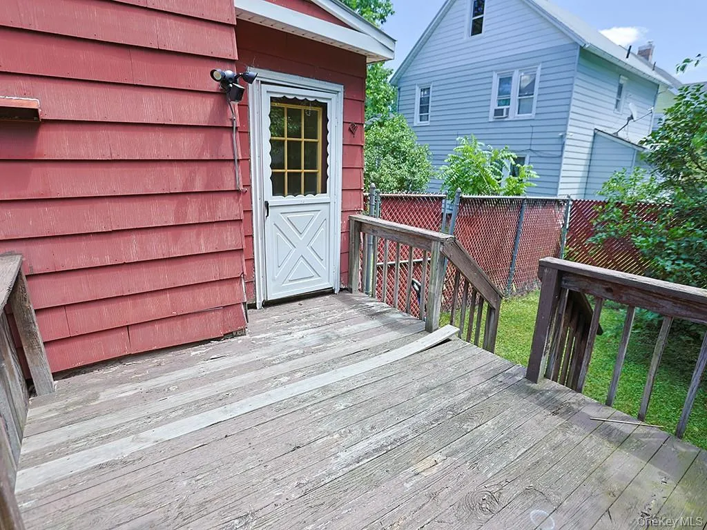 4 Lincoln Street, Middletown, NY, 3 Bedrooms Bedrooms, 6 Rooms Rooms,1 BathroomBathrooms,Residential,For Rent,Lincoln,0,KEY1014764 4 Lincoln Street, Middletown, NY, 3 Bedrooms Bedrooms, 6 Rooms Rooms,1 BathroomBathrooms,Residential,For Rent,Lincoln,0,KEY1014764
