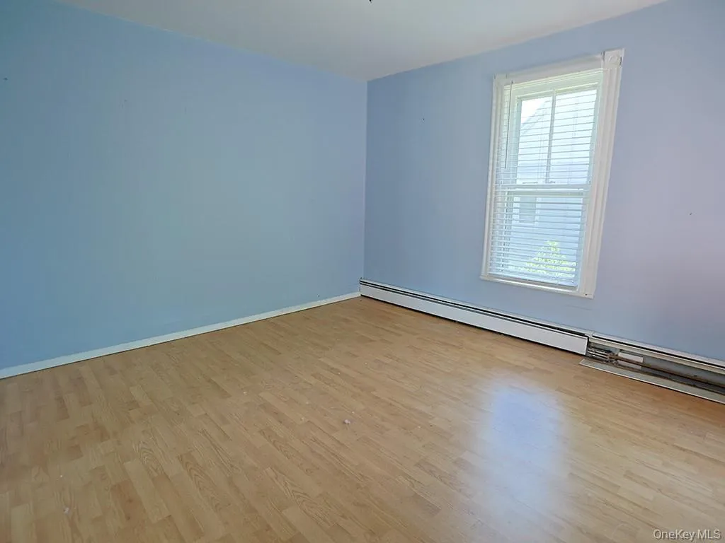 4 Lincoln Street, Middletown, NY, 3 Bedrooms Bedrooms, 6 Rooms Rooms,1 BathroomBathrooms,Residential,For Rent,Lincoln,0,KEY1014764 4 Lincoln Street, Middletown, NY, 3 Bedrooms Bedrooms, 6 Rooms Rooms,1 BathroomBathrooms,Residential,For Rent,Lincoln,0,KEY1014764