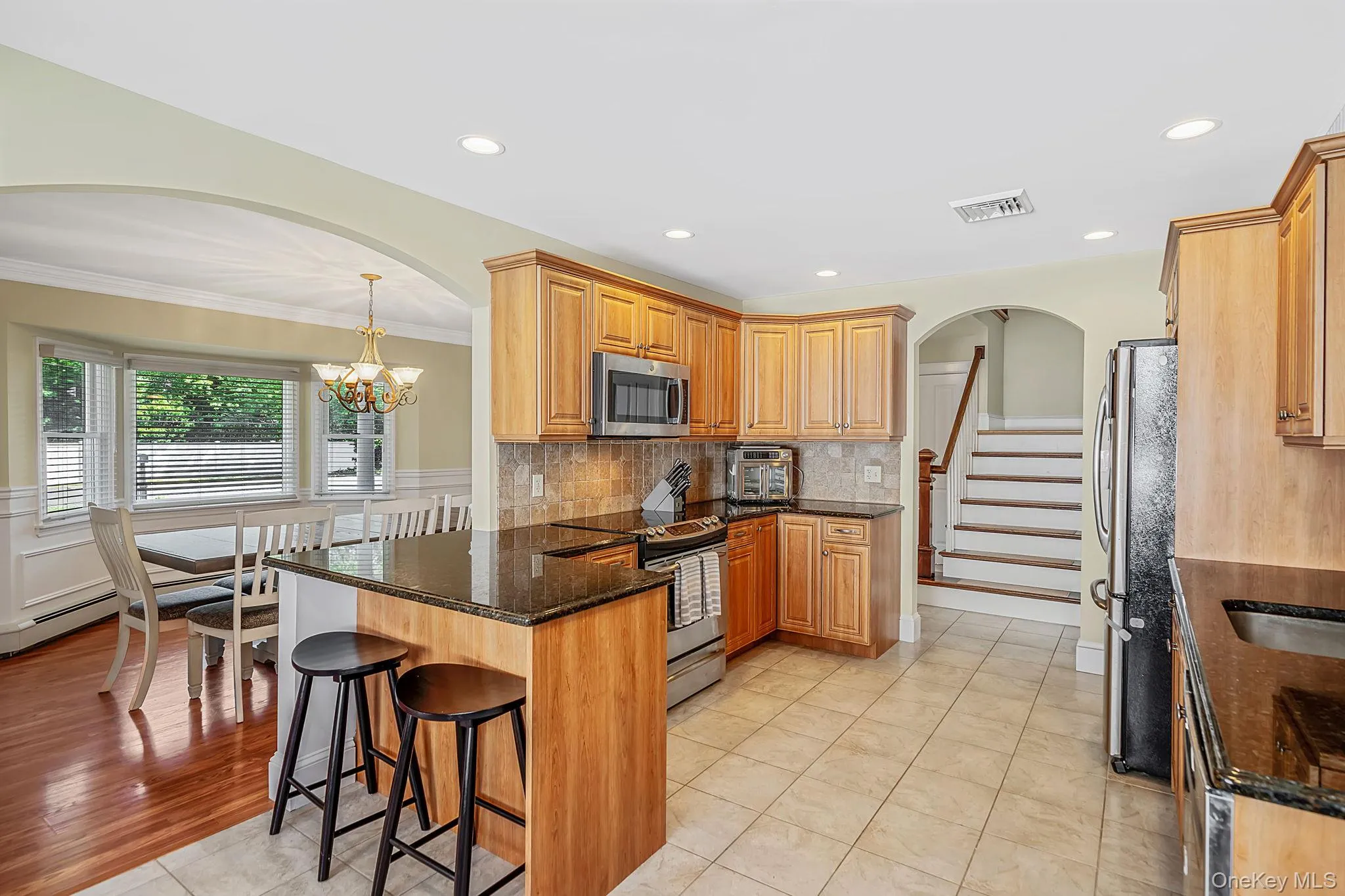 18 Ludlow Way, Islip, NY, 5 Bedrooms Bedrooms, 8 Rooms Rooms,1 BathroomBathrooms,Residential,For Rent,Ludlow,0,1014765 18 Ludlow Way, Islip, NY, 5 Bedrooms Bedrooms, 8 Rooms Rooms,1 BathroomBathrooms,Residential,For Rent,Ludlow,0,1014765