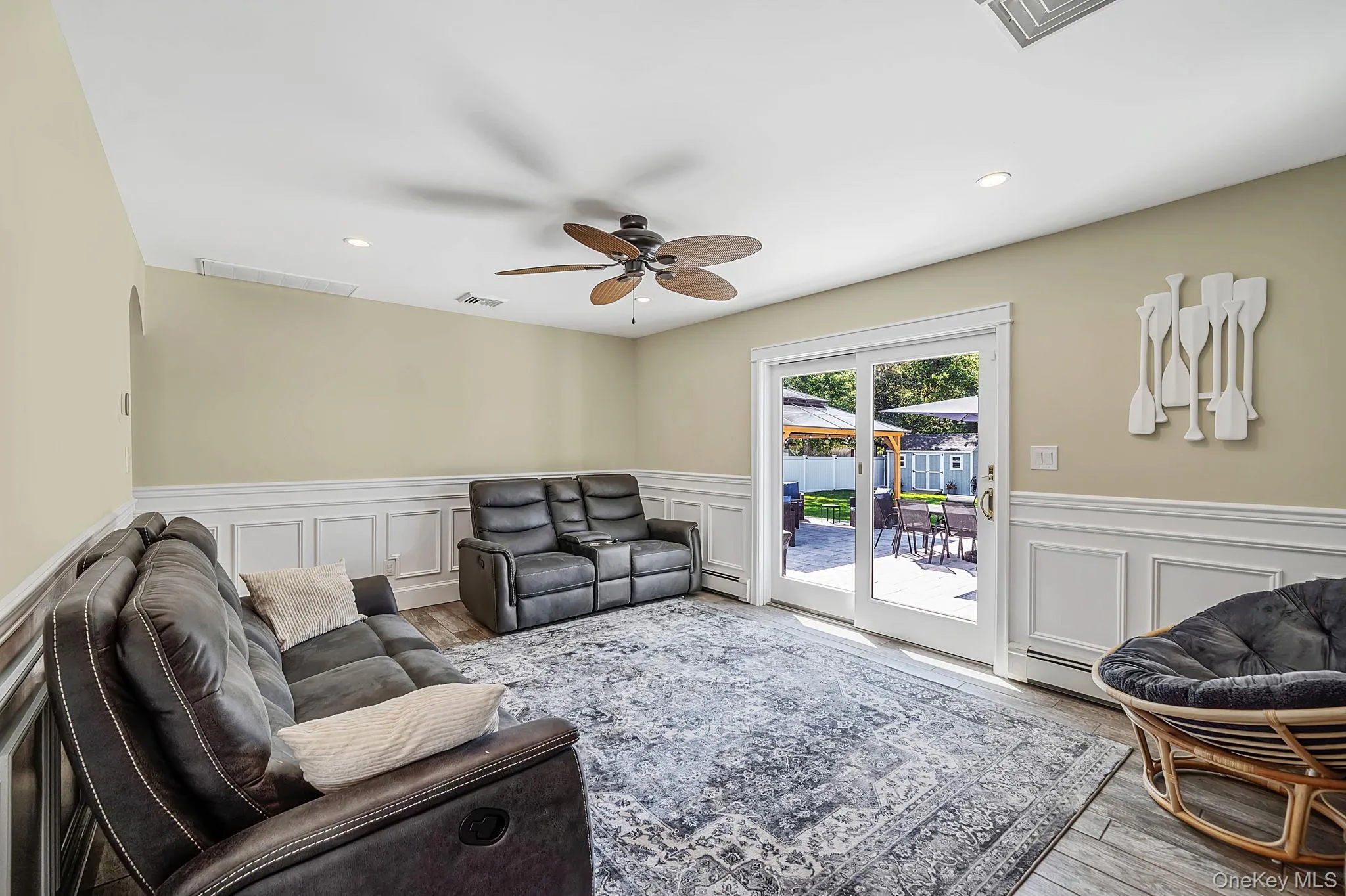 18 Ludlow Way, Islip, NY, 5 Bedrooms Bedrooms, 8 Rooms Rooms,1 BathroomBathrooms,Residential,For Rent,Ludlow,0,1014765 18 Ludlow Way, Islip, NY, 5 Bedrooms Bedrooms, 8 Rooms Rooms,1 BathroomBathrooms,Residential,For Rent,Ludlow,0,1014765