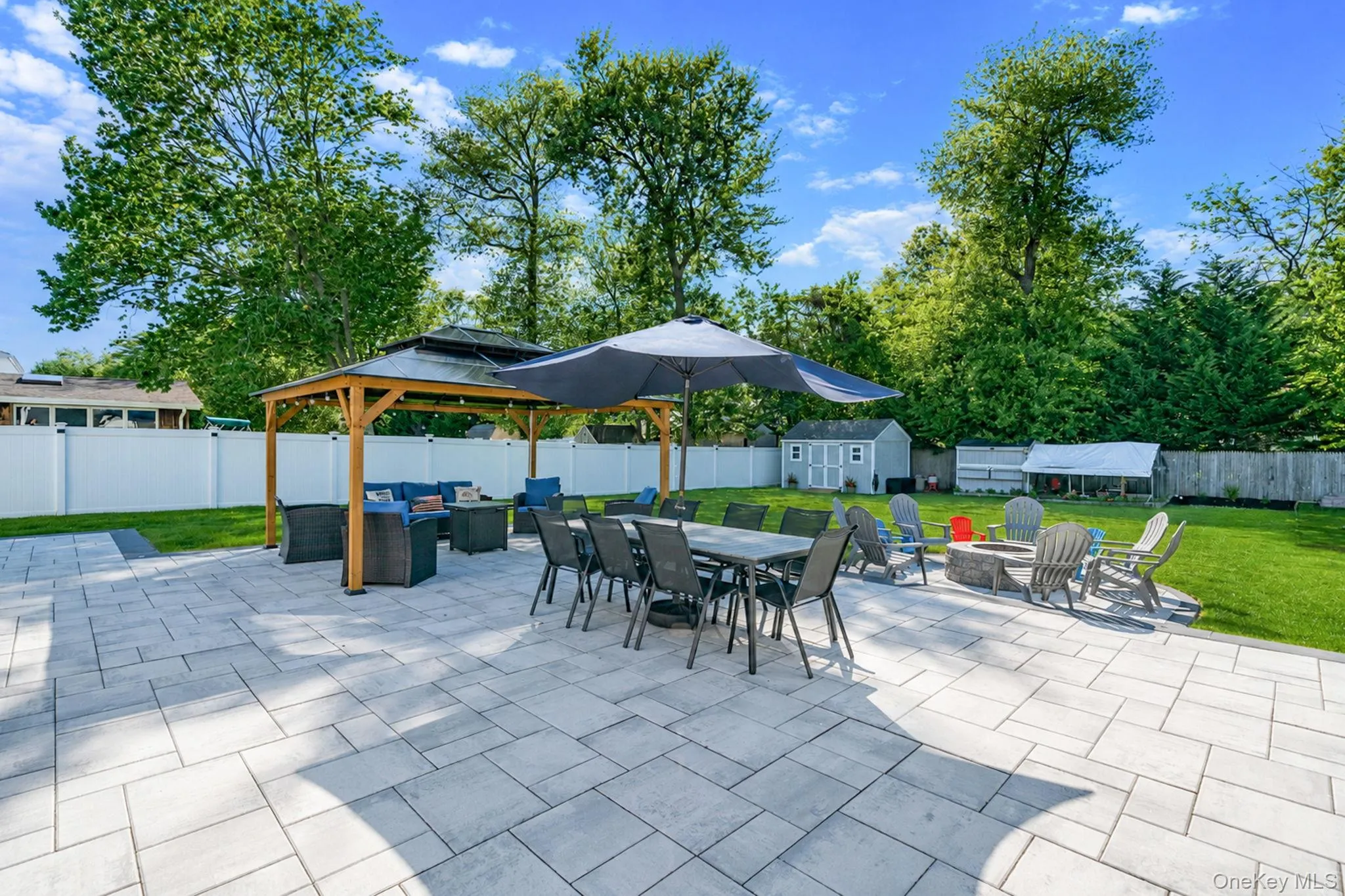 18 Ludlow Way, Islip, NY, 5 Bedrooms Bedrooms, 8 Rooms Rooms,1 BathroomBathrooms,Residential,For Rent,Ludlow,0,1014765 18 Ludlow Way, Islip, NY, 5 Bedrooms Bedrooms, 8 Rooms Rooms,1 BathroomBathrooms,Residential,For Rent,Ludlow,0,1014765