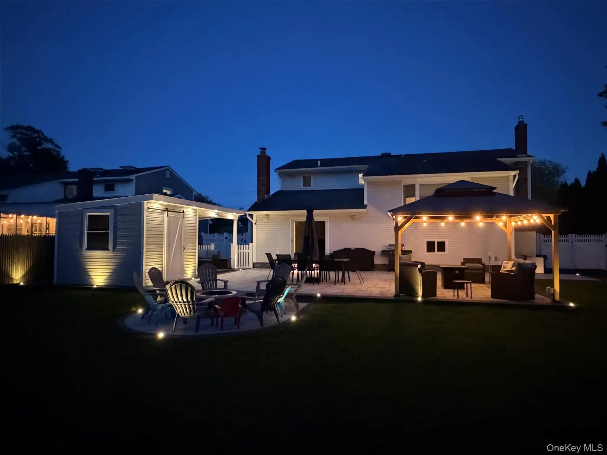 18 Ludlow Way, Islip, NY, 5 Bedrooms Bedrooms, 8 Rooms Rooms,1 BathroomBathrooms,Residential,For Rent,Ludlow,0,1014765 18 Ludlow Way, Islip, NY, 5 Bedrooms Bedrooms, 8 Rooms Rooms,1 BathroomBathrooms,Residential,For Rent,Ludlow,0,1014765