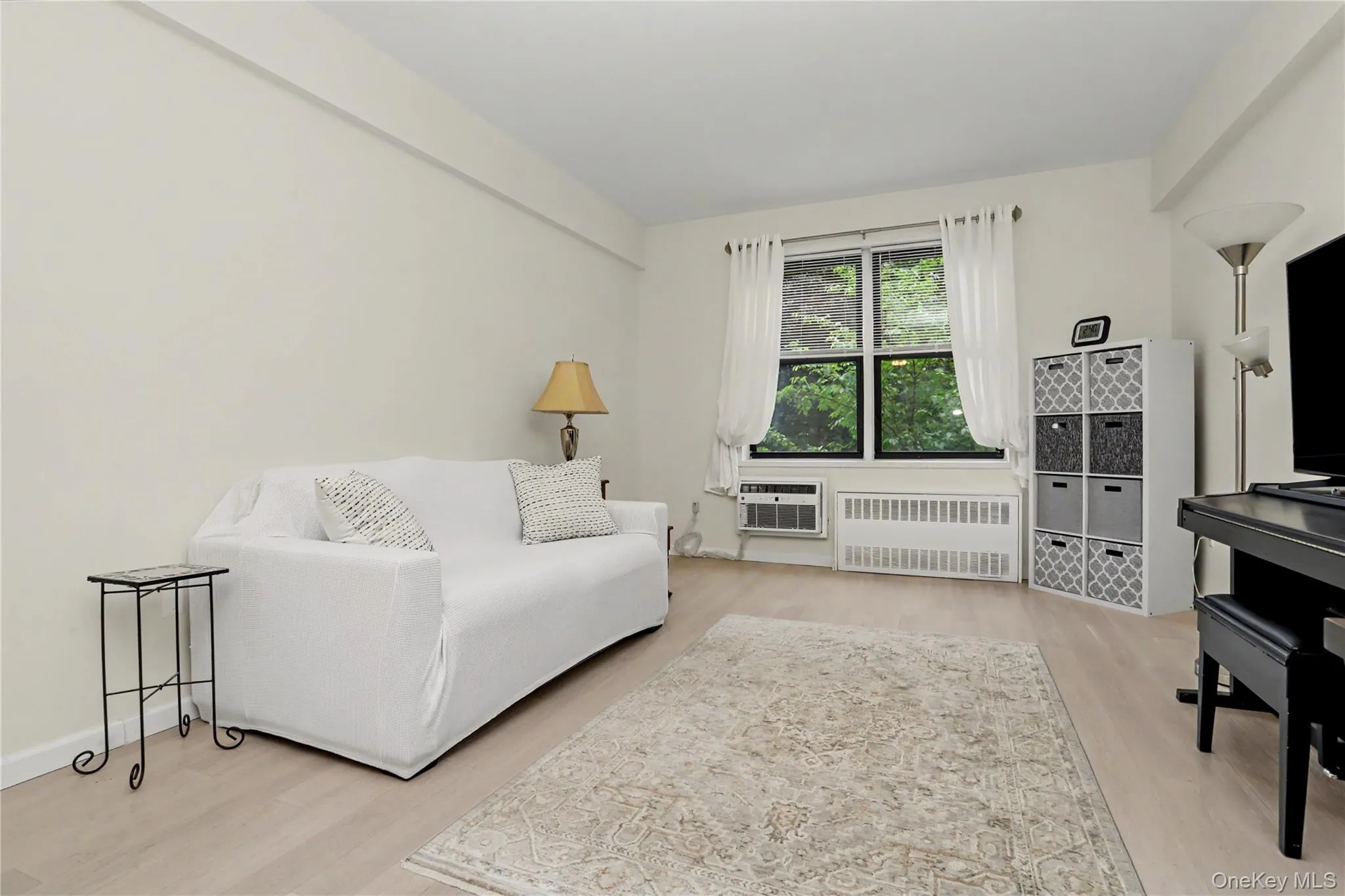 70 Barker Street, Mount Kisco, NY, 1 Bedroom Bedrooms, 4 Rooms Rooms,1 BathroomBathrooms,Residential,For Rent,Barker,0,KEY1014771 70 Barker Street, Mount Kisco, NY, 1 Bedroom Bedrooms, 4 Rooms Rooms,1 BathroomBathrooms,Residential,For Rent,Barker,0,KEY1014771