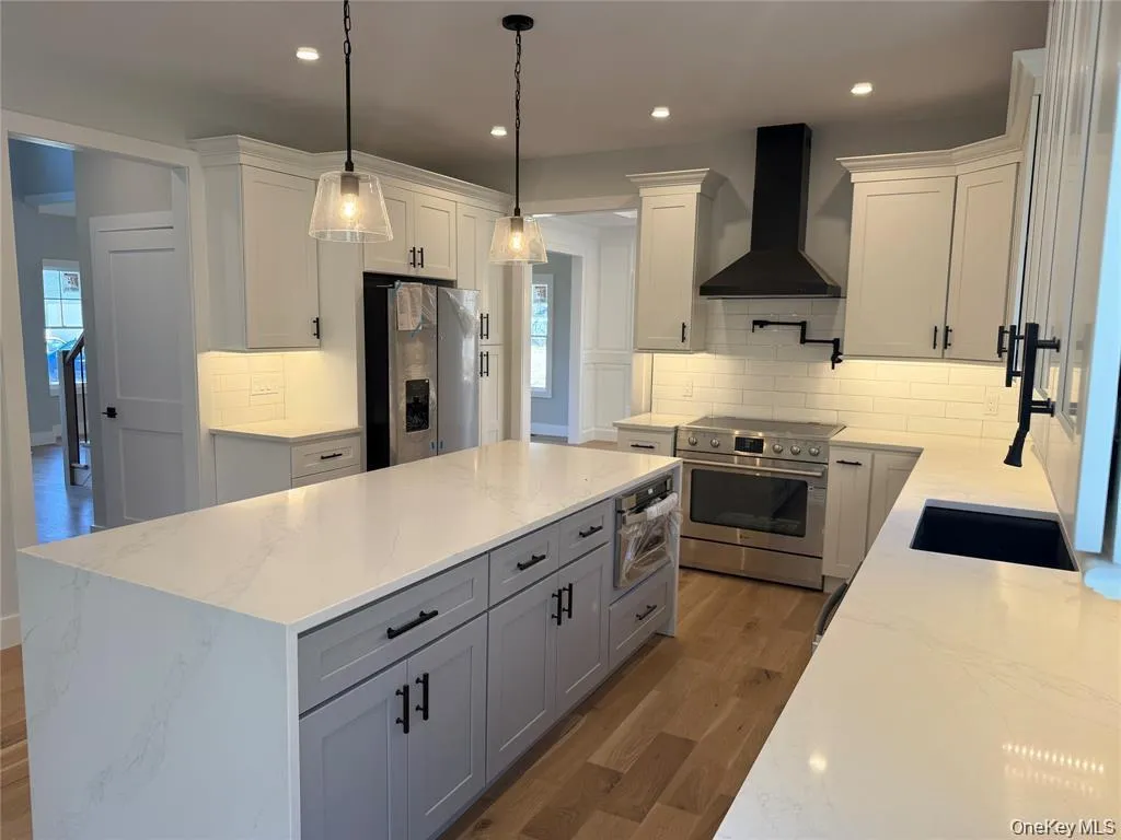 1 lotto Court, Brookhaven, NY, 5 Bedrooms Bedrooms, 10 Rooms Rooms,3 BathroomsBathrooms,Residential,For Rent,lotto,0,1014775 1 lotto Court, Brookhaven, NY, 5 Bedrooms Bedrooms, 10 Rooms Rooms,3 BathroomsBathrooms,Residential,For Rent,lotto,0,1014775