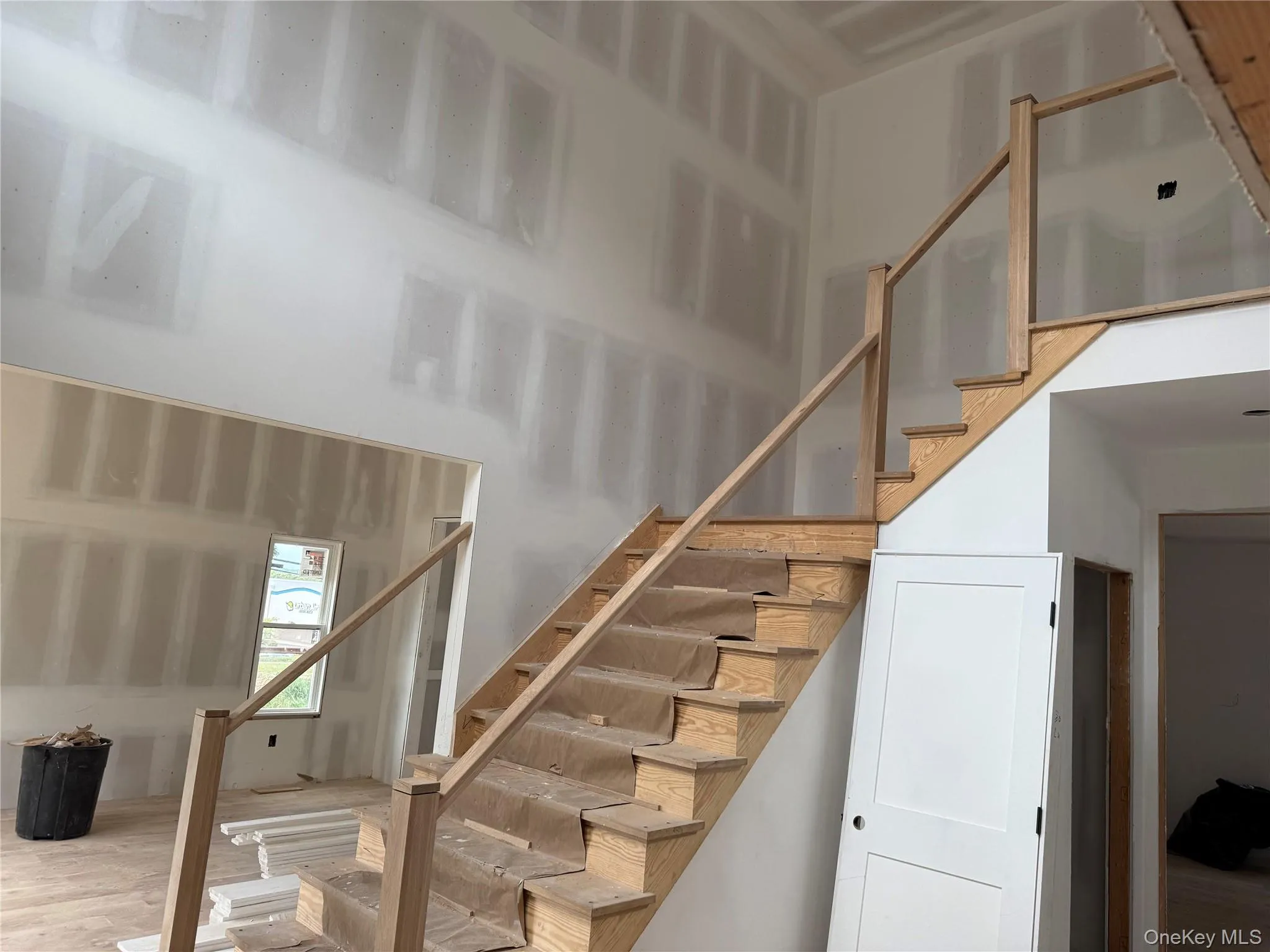 1 lotto Court, Brookhaven, NY, 5 Bedrooms Bedrooms, 10 Rooms Rooms,3 BathroomsBathrooms,Residential,For Rent,lotto,0,1014775 1 lotto Court, Brookhaven, NY, 5 Bedrooms Bedrooms, 10 Rooms Rooms,3 BathroomsBathrooms,Residential,For Rent,lotto,0,1014775