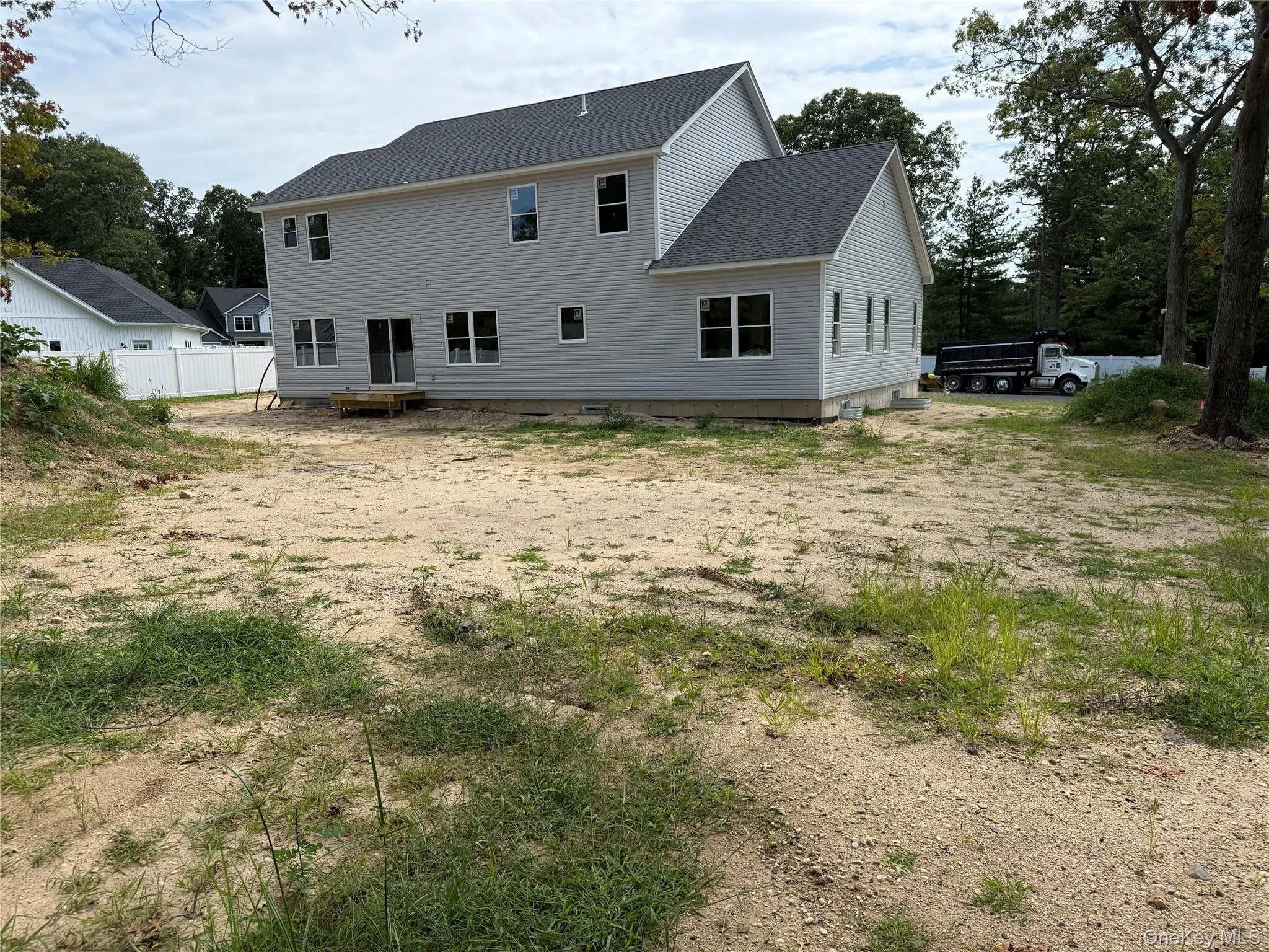1 lotto Court, Brookhaven, NY, 5 Bedrooms Bedrooms, 10 Rooms Rooms,3 BathroomsBathrooms,Residential,For Rent,lotto,0,1014775 1 lotto Court, Brookhaven, NY, 5 Bedrooms Bedrooms, 10 Rooms Rooms,3 BathroomsBathrooms,Residential,For Rent,lotto,0,1014775