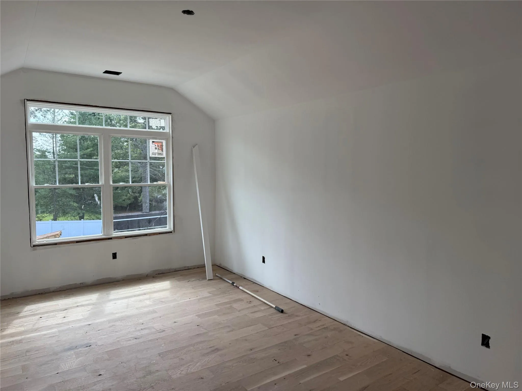 1 lotto Court, Brookhaven, NY, 5 Bedrooms Bedrooms, 10 Rooms Rooms,3 BathroomsBathrooms,Residential,For Rent,lotto,0,1014775 1 lotto Court, Brookhaven, NY, 5 Bedrooms Bedrooms, 10 Rooms Rooms,3 BathroomsBathrooms,Residential,For Rent,lotto,0,1014775