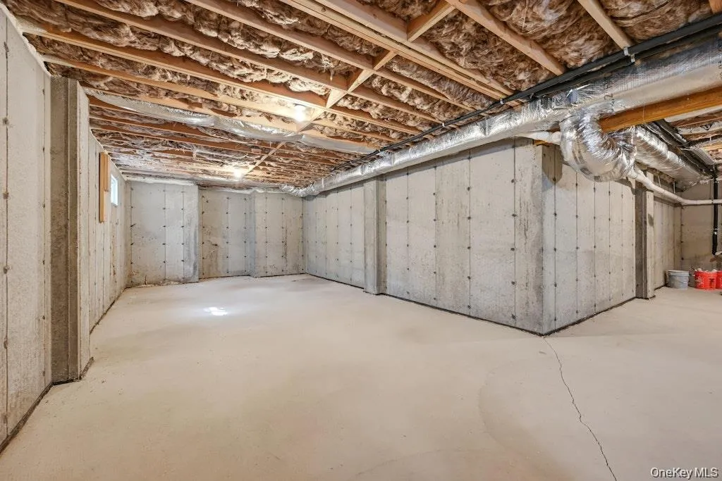 1 lotto Court, Brookhaven, NY, 5 Bedrooms Bedrooms, 10 Rooms Rooms,3 BathroomsBathrooms,Residential,For Rent,lotto,0,1014775 1 lotto Court, Brookhaven, NY, 5 Bedrooms Bedrooms, 10 Rooms Rooms,3 BathroomsBathrooms,Residential,For Rent,lotto,0,1014775