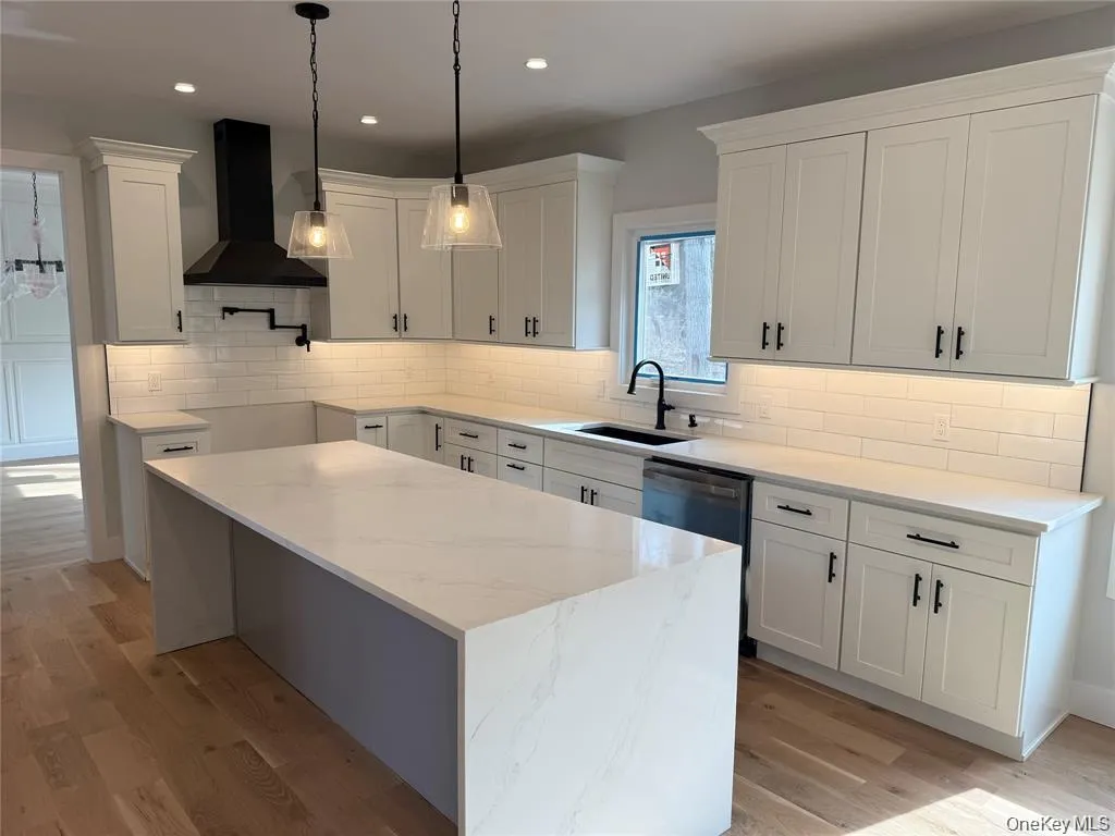 1 lotto Court, Brookhaven, NY, 5 Bedrooms Bedrooms, 10 Rooms Rooms,3 BathroomsBathrooms,Residential,For Rent,lotto,0,1014775 1 lotto Court, Brookhaven, NY, 5 Bedrooms Bedrooms, 10 Rooms Rooms,3 BathroomsBathrooms,Residential,For Rent,lotto,0,1014775