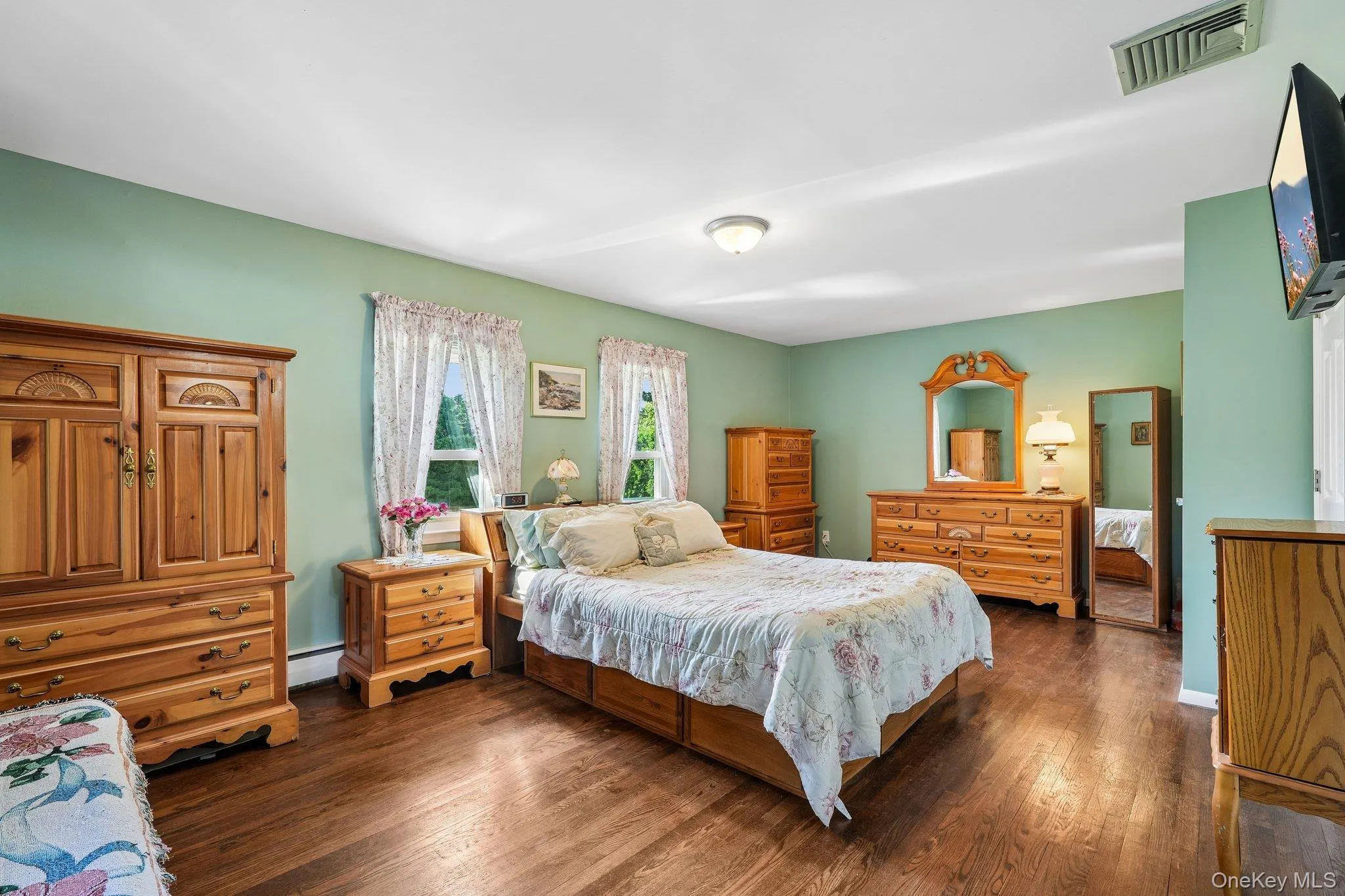 11 Lenroc Drive, Greenburgh, NY, 3 Bedrooms Bedrooms, 10 Rooms Rooms,2 BathroomsBathrooms,Residential,For Rent,Lenroc,0,1014776 11 Lenroc Drive, Greenburgh, NY, 3 Bedrooms Bedrooms, 10 Rooms Rooms,2 BathroomsBathrooms,Residential,For Rent,Lenroc,0,1014776