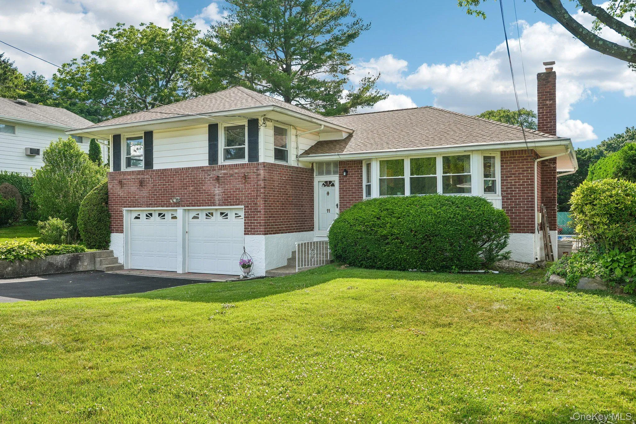 11 Lenroc Drive, Greenburgh, NY, 3 Bedrooms Bedrooms, 10 Rooms Rooms,2 BathroomsBathrooms,Residential,For Rent,Lenroc,0,1014776 11 Lenroc Drive, Greenburgh, NY, 3 Bedrooms Bedrooms, 10 Rooms Rooms,2 BathroomsBathrooms,Residential,For Rent,Lenroc,0,1014776
