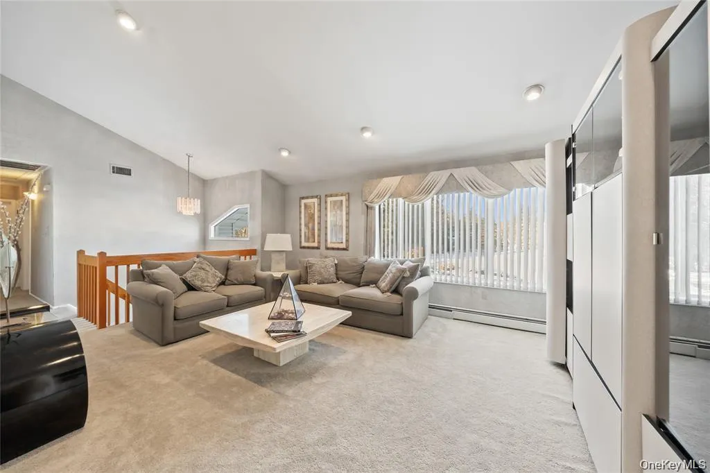20 Mountainview Avenue, Ramapo, NY, 5 Bedrooms Bedrooms, 14 Rooms Rooms,3 BathroomsBathrooms,Residential,For Rent,Mountainview,0,1014777 20 Mountainview Avenue, Ramapo, NY, 5 Bedrooms Bedrooms, 14 Rooms Rooms,3 BathroomsBathrooms,Residential,For Rent,Mountainview,0,1014777