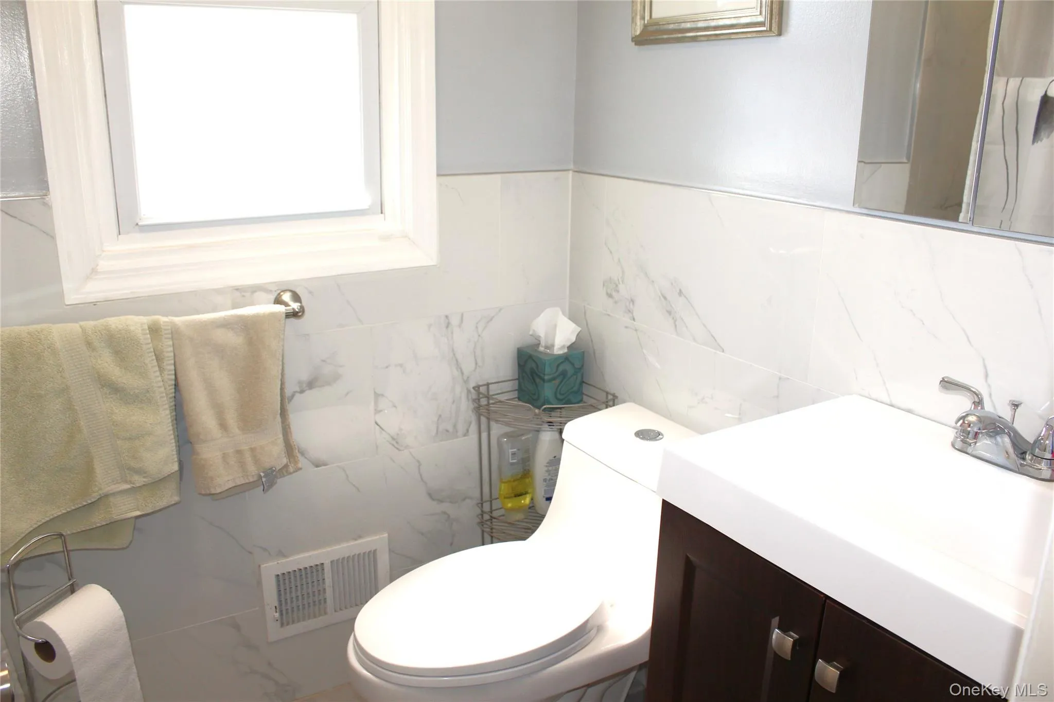 1st Floor Full Bathroom 1st Floor Full Bathroom