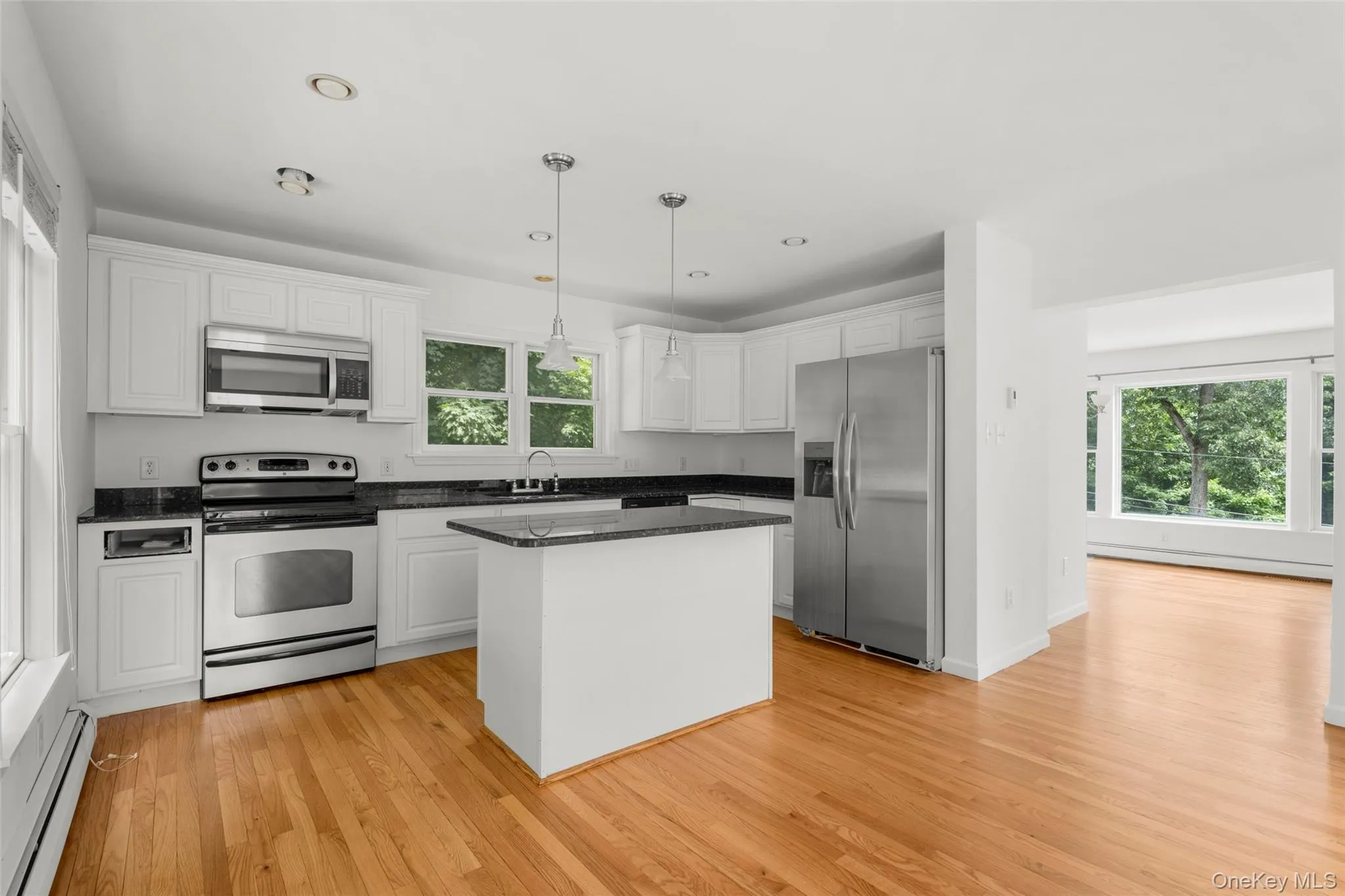 109 Tanglewylde Road, Putnam Valley, NY, 3 Bedrooms Bedrooms, 7 Rooms Rooms,1 BathroomBathrooms,Residential,For Rent,Tanglewylde,0,KEY1014787 109 Tanglewylde Road, Putnam Valley, NY, 3 Bedrooms Bedrooms, 7 Rooms Rooms,1 BathroomBathrooms,Residential,For Rent,Tanglewylde,0,KEY1014787