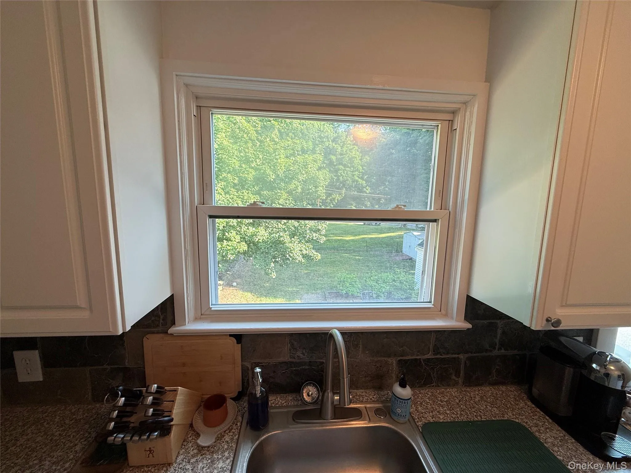 17 Harriman Avenue, Ramapo, NY, 1 Bedroom Bedrooms, 3 Rooms Rooms,1 BathroomBathrooms,Residential Lease,For Rent,Harriman,0,1014789 17 Harriman Avenue, Ramapo, NY, 1 Bedroom Bedrooms, 3 Rooms Rooms,1 BathroomBathrooms,Residential Lease,For Rent,Harriman,0,1014789