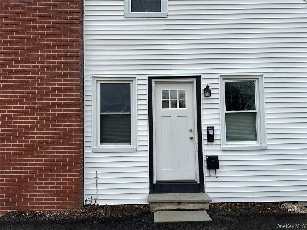 17 Harriman Avenue, Ramapo, NY, 1 Bedroom Bedrooms, 3 Rooms Rooms,1 BathroomBathrooms,Residential Lease,For Rent,Harriman,0,1014789 17 Harriman Avenue, Ramapo, NY, 1 Bedroom Bedrooms, 3 Rooms Rooms,1 BathroomBathrooms,Residential Lease,For Rent,Harriman,0,1014789