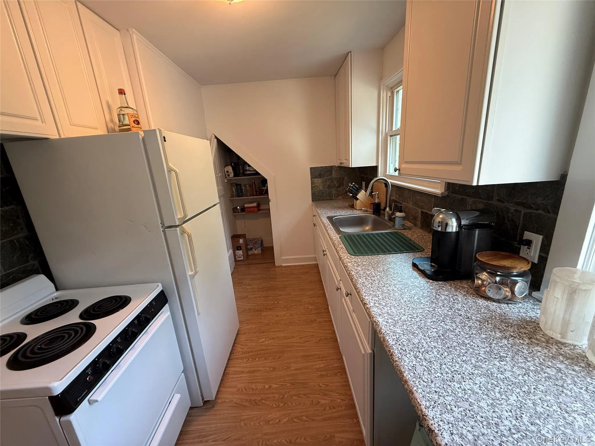 17 Harriman Avenue, Ramapo, NY, 1 Bedroom Bedrooms, 3 Rooms Rooms,1 BathroomBathrooms,Residential Lease,For Rent,Harriman,0,1014789 17 Harriman Avenue, Ramapo, NY, 1 Bedroom Bedrooms, 3 Rooms Rooms,1 BathroomBathrooms,Residential Lease,For Rent,Harriman,0,1014789