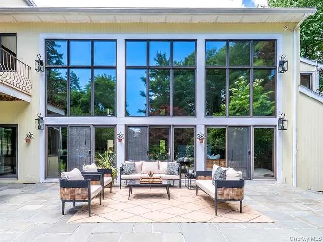 8 Harbor Acres Road, North Hempstead, NY, 6 Bedrooms Bedrooms, 13 Rooms Rooms,4 BathroomsBathrooms,Residential,For Rent,Harbor Acres,0,1014793 8 Harbor Acres Road, North Hempstead, NY, 6 Bedrooms Bedrooms, 13 Rooms Rooms,4 BathroomsBathrooms,Residential,For Rent,Harbor Acres,0,1014793