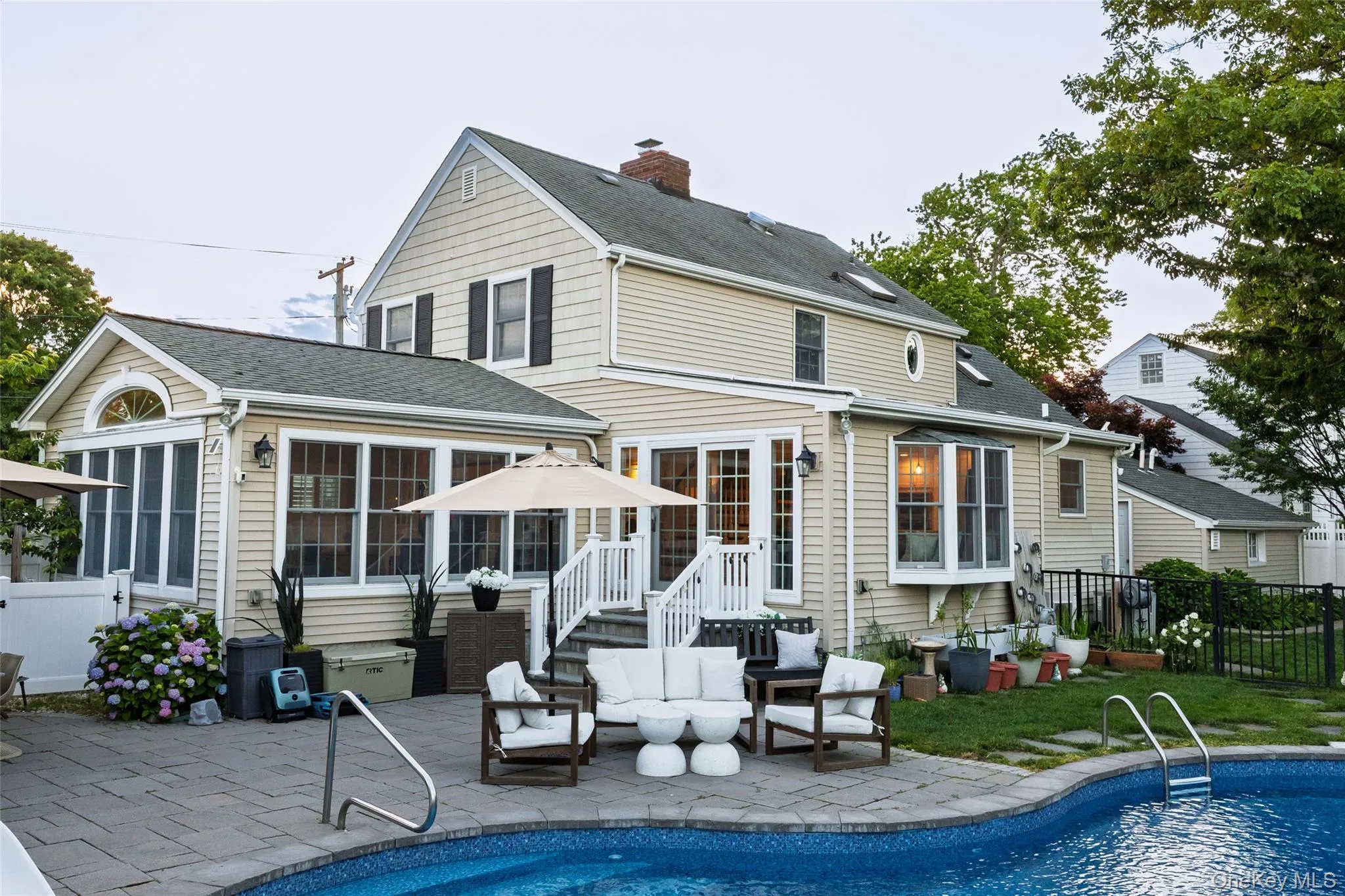 152 Bay Drive, Oyster Bay, NY, 3 Bedrooms Bedrooms, 9 Rooms Rooms,2 BathroomsBathrooms,Residential,For Rent,Bay,0,1014794 152 Bay Drive, Oyster Bay, NY, 3 Bedrooms Bedrooms, 9 Rooms Rooms,2 BathroomsBathrooms,Residential,For Rent,Bay,0,1014794