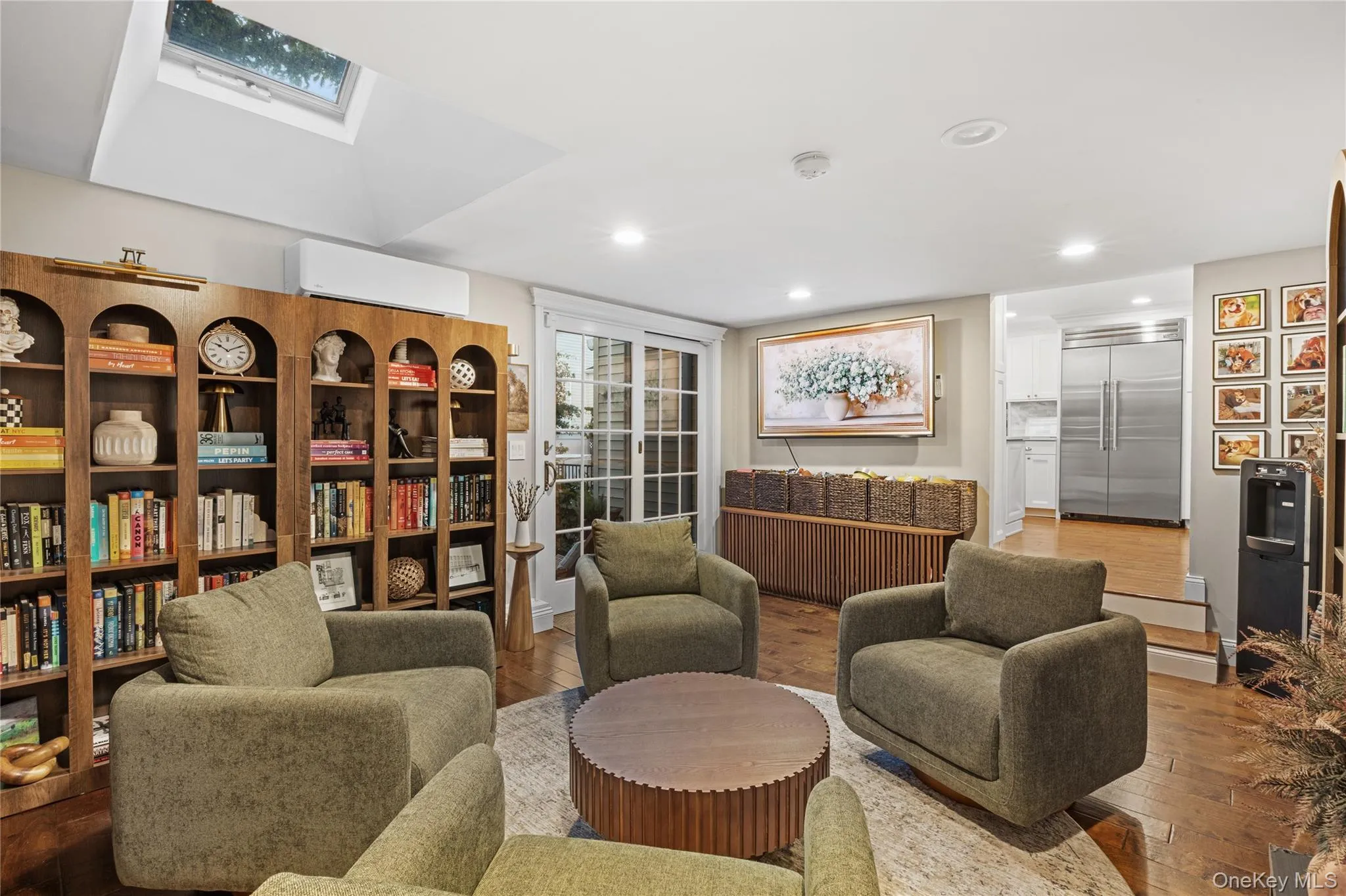 152 Bay Drive, Oyster Bay, NY, 3 Bedrooms Bedrooms, 9 Rooms Rooms,2 BathroomsBathrooms,Residential,For Rent,Bay,0,1014794 152 Bay Drive, Oyster Bay, NY, 3 Bedrooms Bedrooms, 9 Rooms Rooms,2 BathroomsBathrooms,Residential,For Rent,Bay,0,1014794