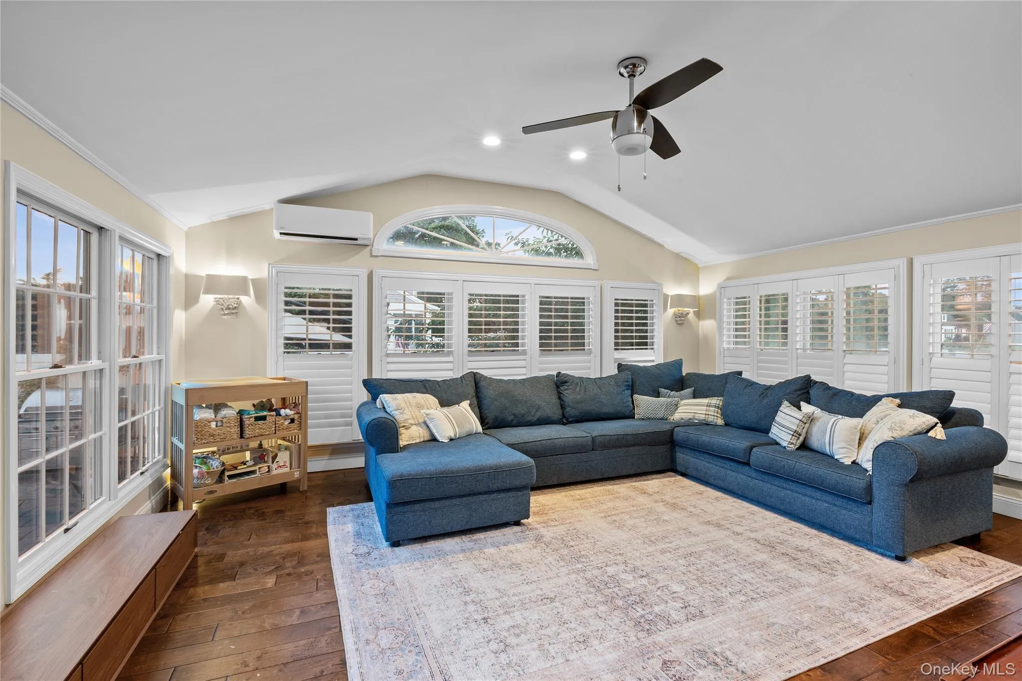 152 Bay Drive, Oyster Bay, NY, 3 Bedrooms Bedrooms, 9 Rooms Rooms,2 BathroomsBathrooms,Residential,For Rent,Bay,0,1014794 152 Bay Drive, Oyster Bay, NY, 3 Bedrooms Bedrooms, 9 Rooms Rooms,2 BathroomsBathrooms,Residential,For Rent,Bay,0,1014794