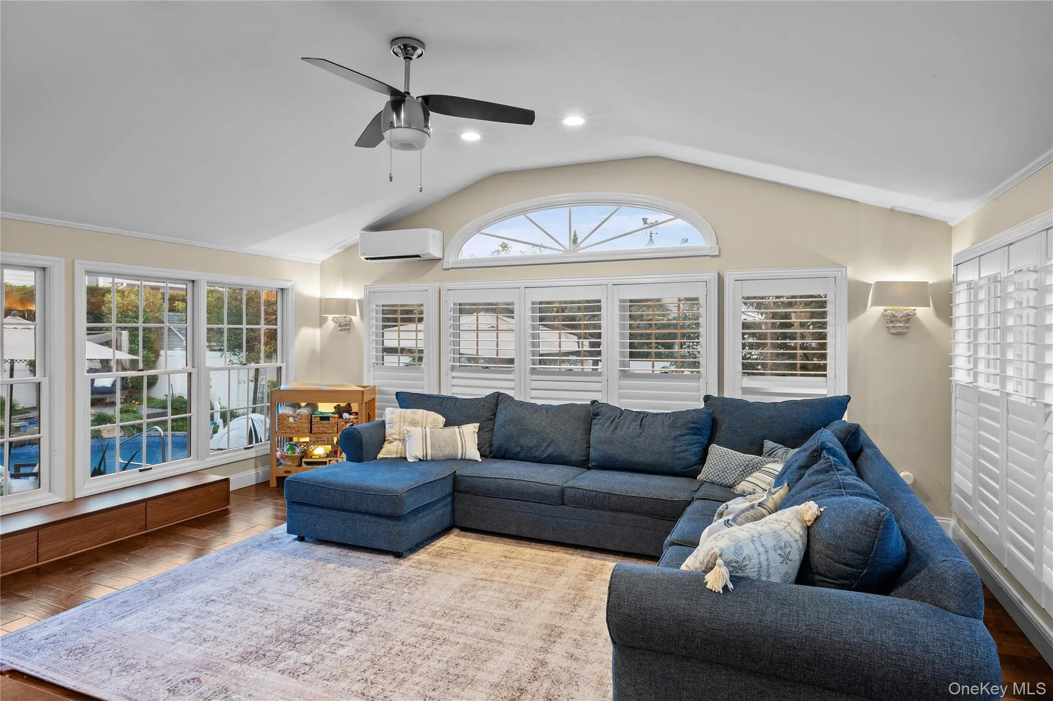 152 Bay Drive, Oyster Bay, NY, 3 Bedrooms Bedrooms, 9 Rooms Rooms,2 BathroomsBathrooms,Residential,For Rent,Bay,0,1014794 152 Bay Drive, Oyster Bay, NY, 3 Bedrooms Bedrooms, 9 Rooms Rooms,2 BathroomsBathrooms,Residential,For Rent,Bay,0,1014794