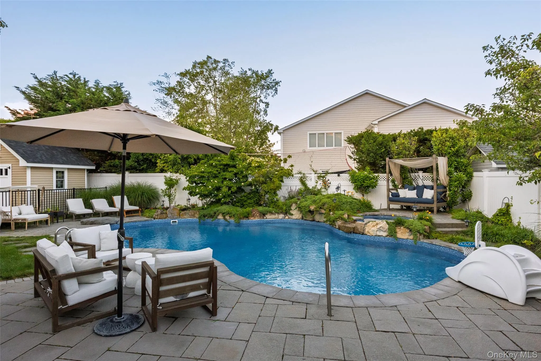 152 Bay Drive, Oyster Bay, NY, 3 Bedrooms Bedrooms, 9 Rooms Rooms,2 BathroomsBathrooms,Residential,For Rent,Bay,0,1014794 152 Bay Drive, Oyster Bay, NY, 3 Bedrooms Bedrooms, 9 Rooms Rooms,2 BathroomsBathrooms,Residential,For Rent,Bay,0,1014794