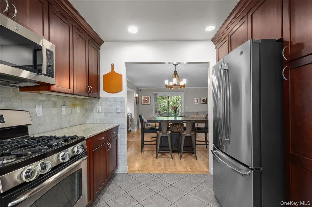 85 Park Drive, Mount Kisco, NY, 2 Bedrooms Bedrooms, 7 Rooms Rooms,2 BathroomsBathrooms,Residential,For Rent,Park,0,KEY1014800 85 Park Drive, Mount Kisco, NY, 2 Bedrooms Bedrooms, 7 Rooms Rooms,2 BathroomsBathrooms,Residential,For Rent,Park,0,KEY1014800