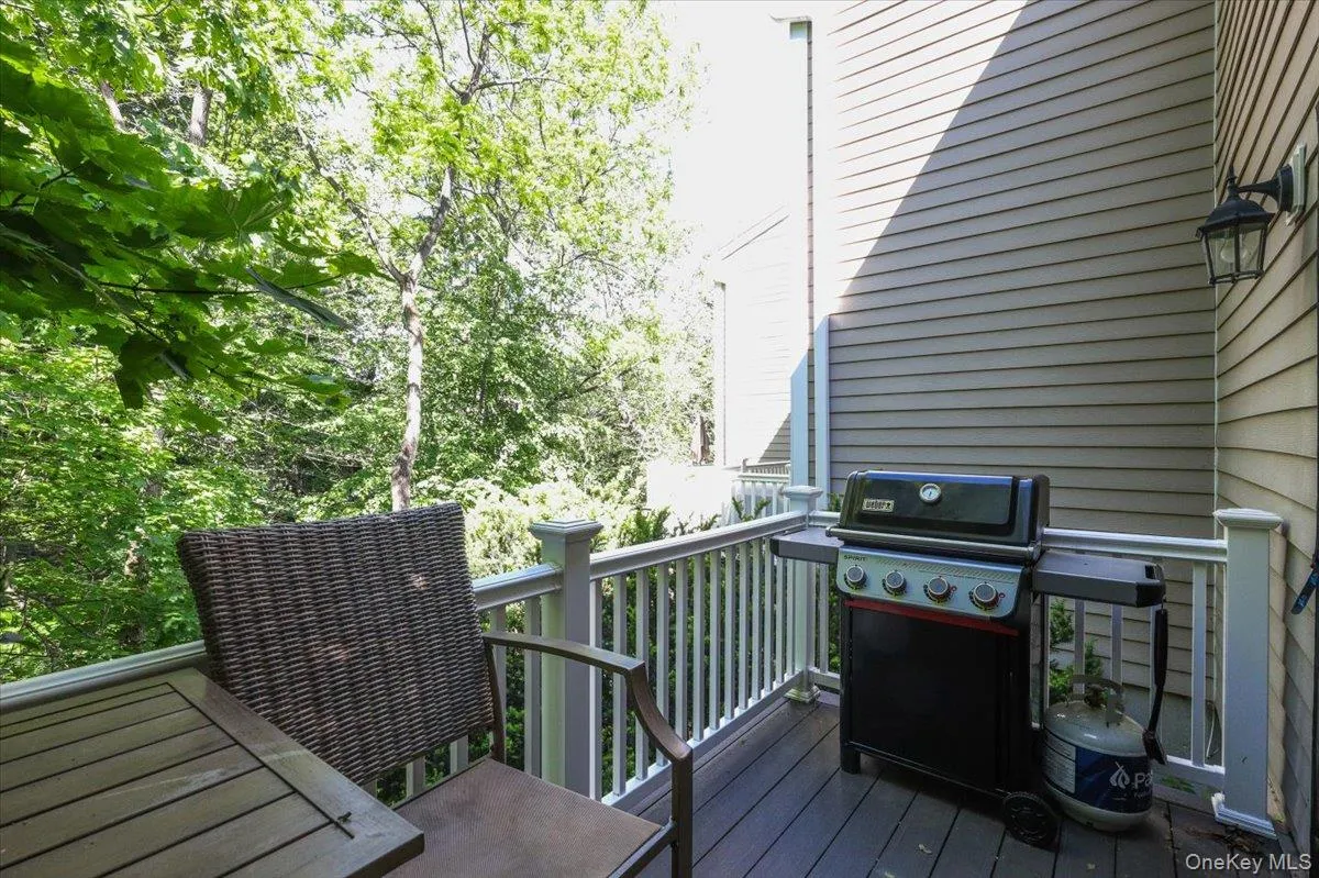85 Park Drive, Mount Kisco, NY, 2 Bedrooms Bedrooms, 7 Rooms Rooms,2 BathroomsBathrooms,Residential,For Rent,Park,0,KEY1014800 85 Park Drive, Mount Kisco, NY, 2 Bedrooms Bedrooms, 7 Rooms Rooms,2 BathroomsBathrooms,Residential,For Rent,Park,0,KEY1014800