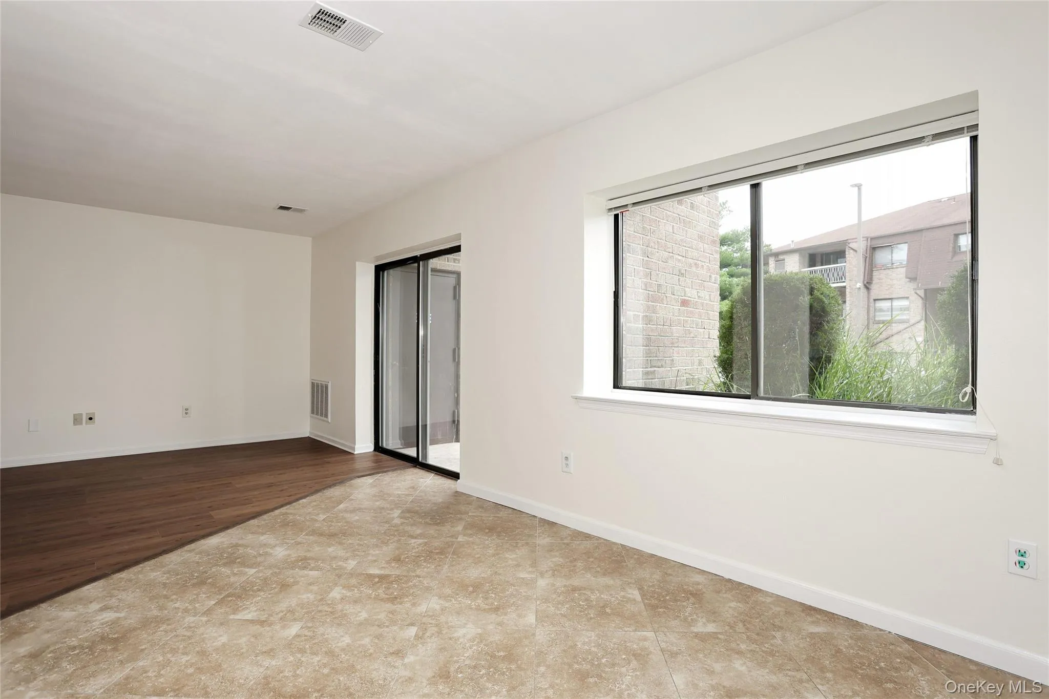 716 Kennedy Drive, Ramapo, NY, 1 Bedroom Bedrooms, 5 Rooms Rooms,1 BathroomBathrooms,Residential,For Rent,Kennedy,0,1014802 716 Kennedy Drive, Ramapo, NY, 1 Bedroom Bedrooms, 5 Rooms Rooms,1 BathroomBathrooms,Residential,For Rent,Kennedy,0,1014802