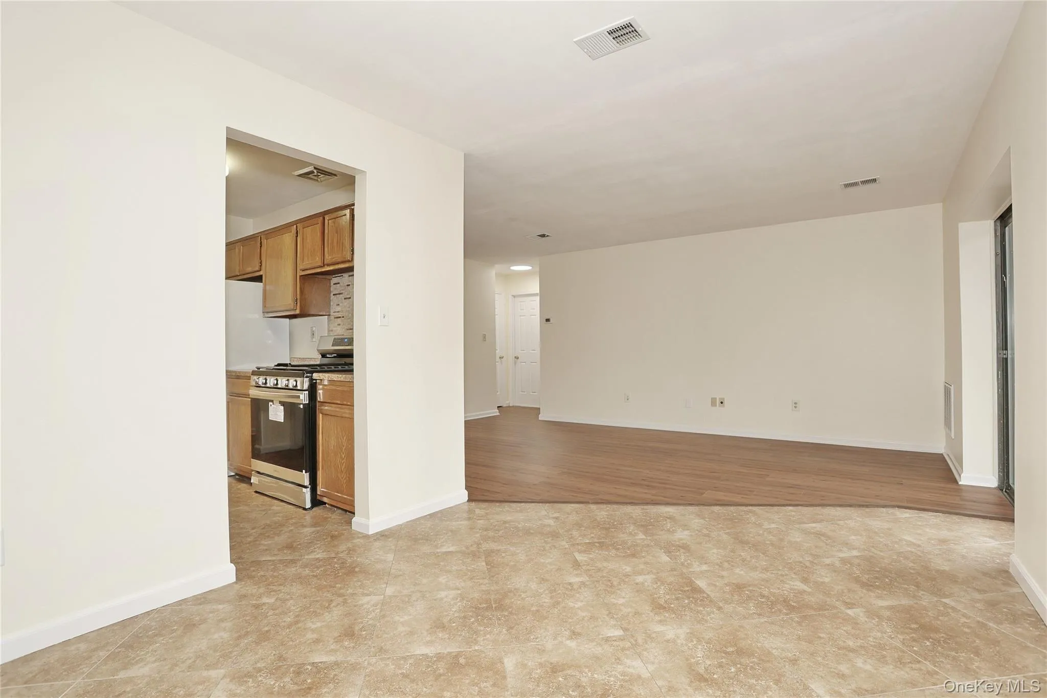 716 Kennedy Drive, Ramapo, NY, 1 Bedroom Bedrooms, 5 Rooms Rooms,1 BathroomBathrooms,Residential,For Rent,Kennedy,0,1014802 716 Kennedy Drive, Ramapo, NY, 1 Bedroom Bedrooms, 5 Rooms Rooms,1 BathroomBathrooms,Residential,For Rent,Kennedy,0,1014802