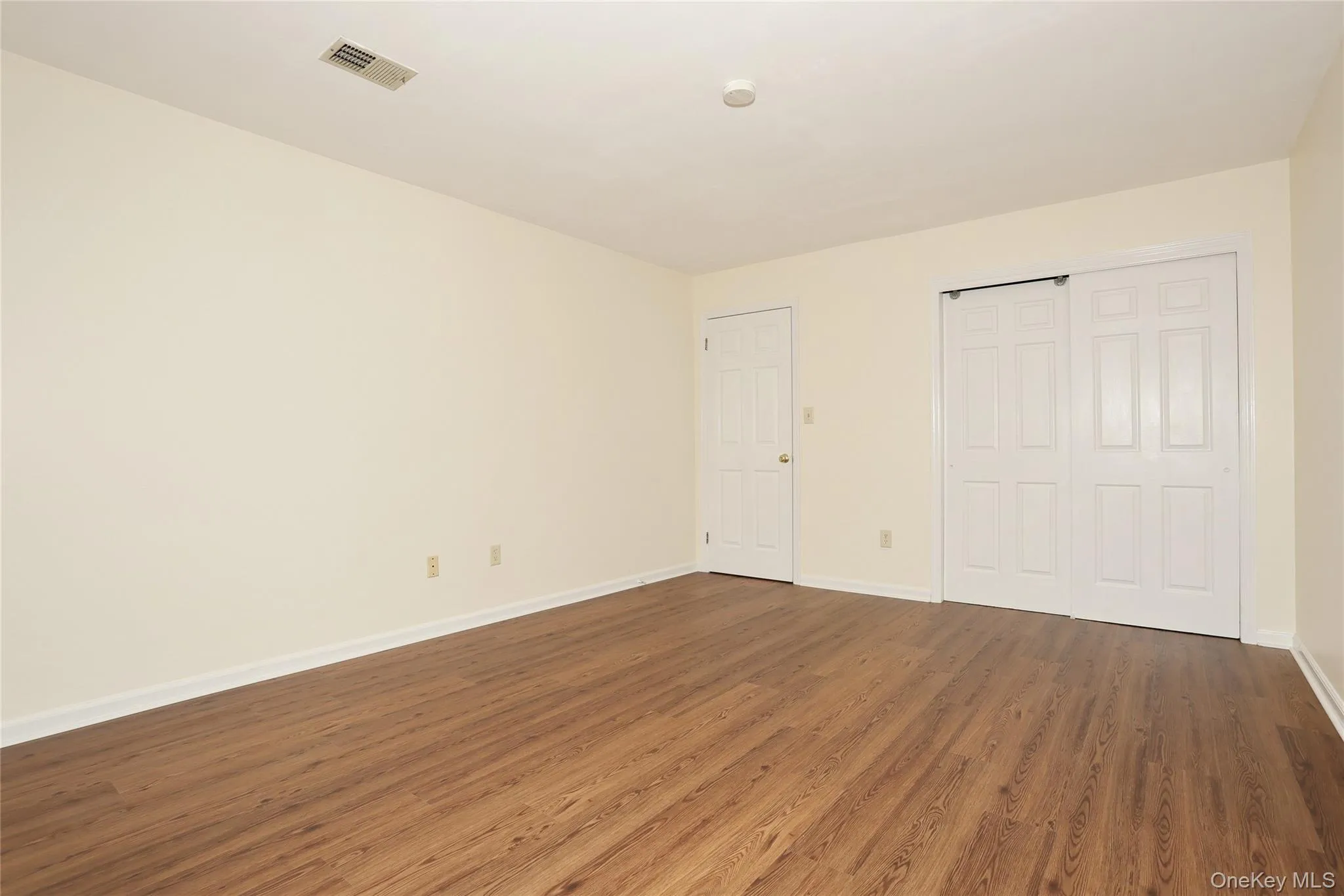 716 Kennedy Drive, Ramapo, NY, 1 Bedroom Bedrooms, 5 Rooms Rooms,1 BathroomBathrooms,Residential,For Rent,Kennedy,0,1014802 716 Kennedy Drive, Ramapo, NY, 1 Bedroom Bedrooms, 5 Rooms Rooms,1 BathroomBathrooms,Residential,For Rent,Kennedy,0,1014802
